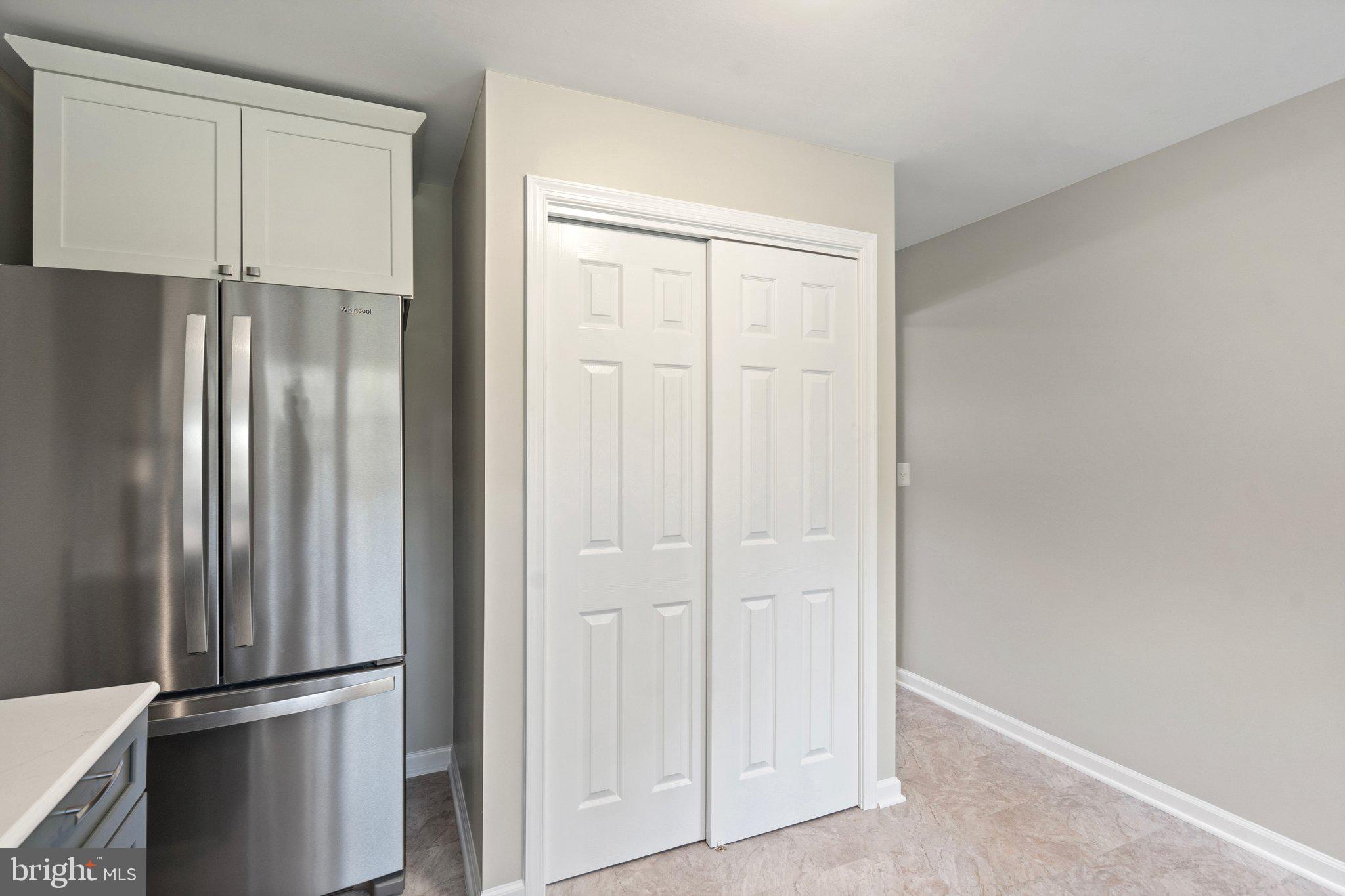 SYCAMORE PARK - Residential Lease