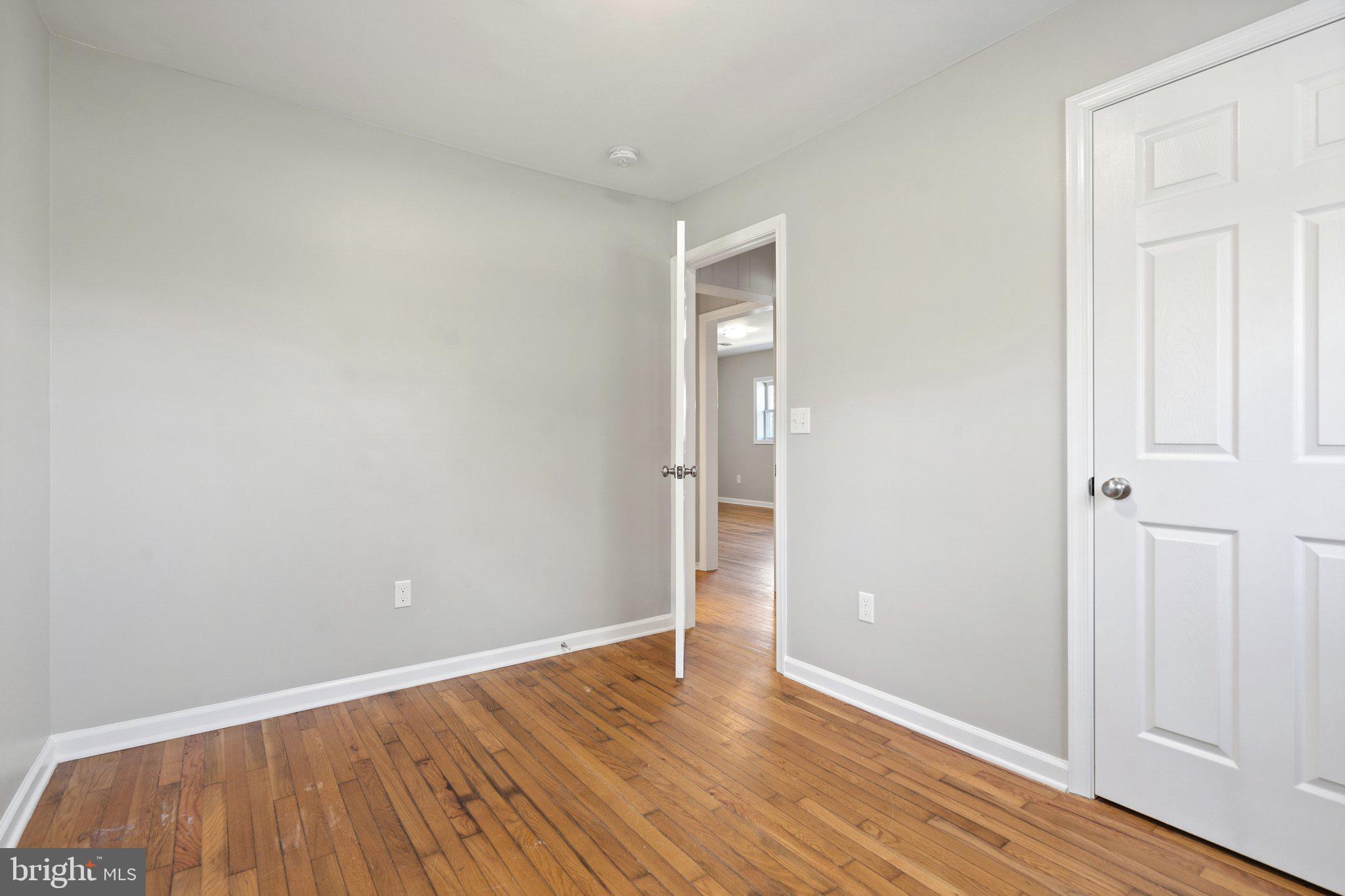 SYCAMORE PARK - Residential Lease