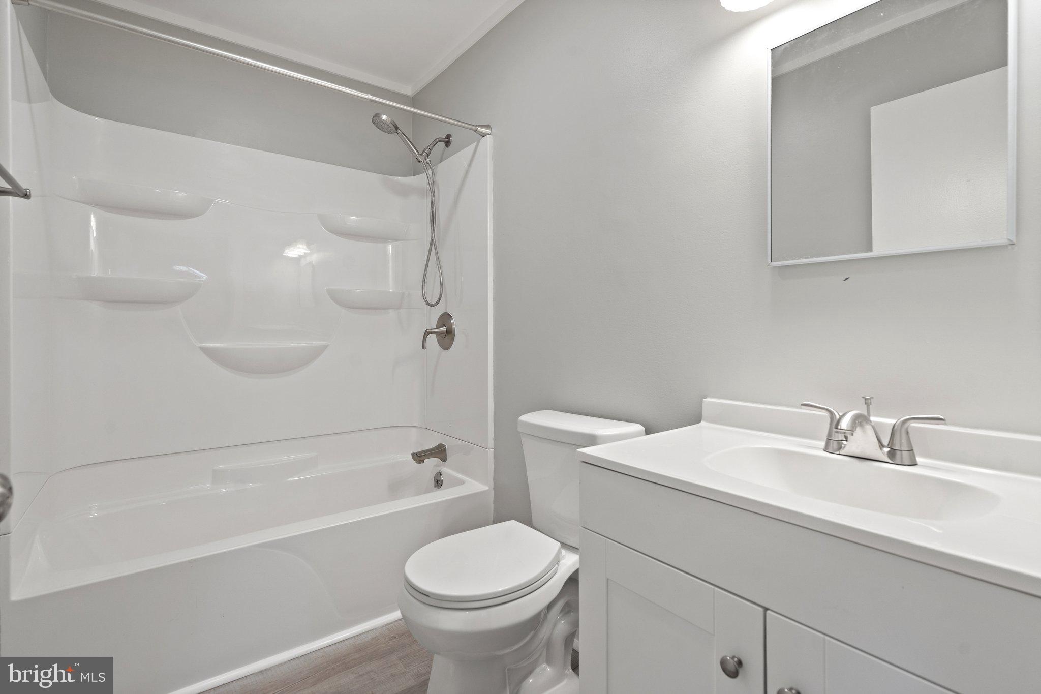 SYCAMORE PARK - Residential Lease