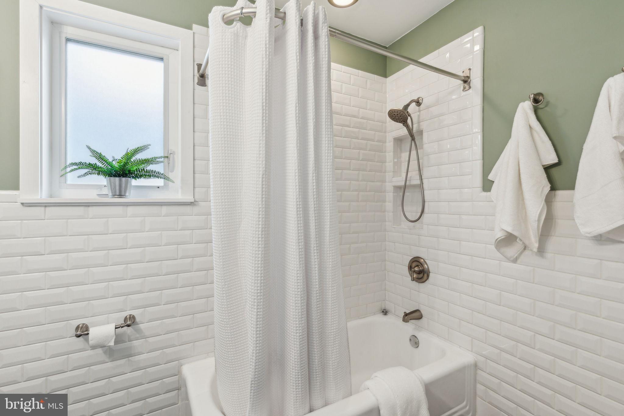 PASSYUNK SQUARE - Residential