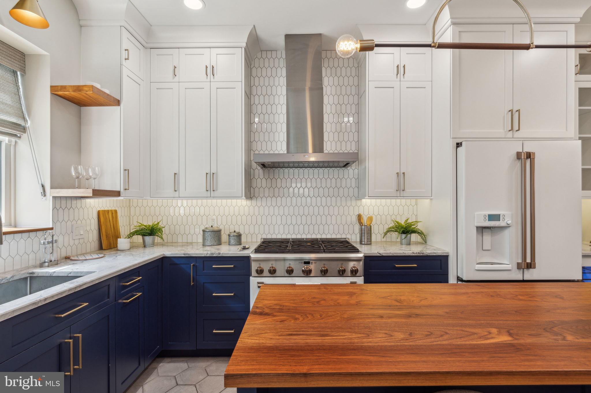 PASSYUNK SQUARE - Residential