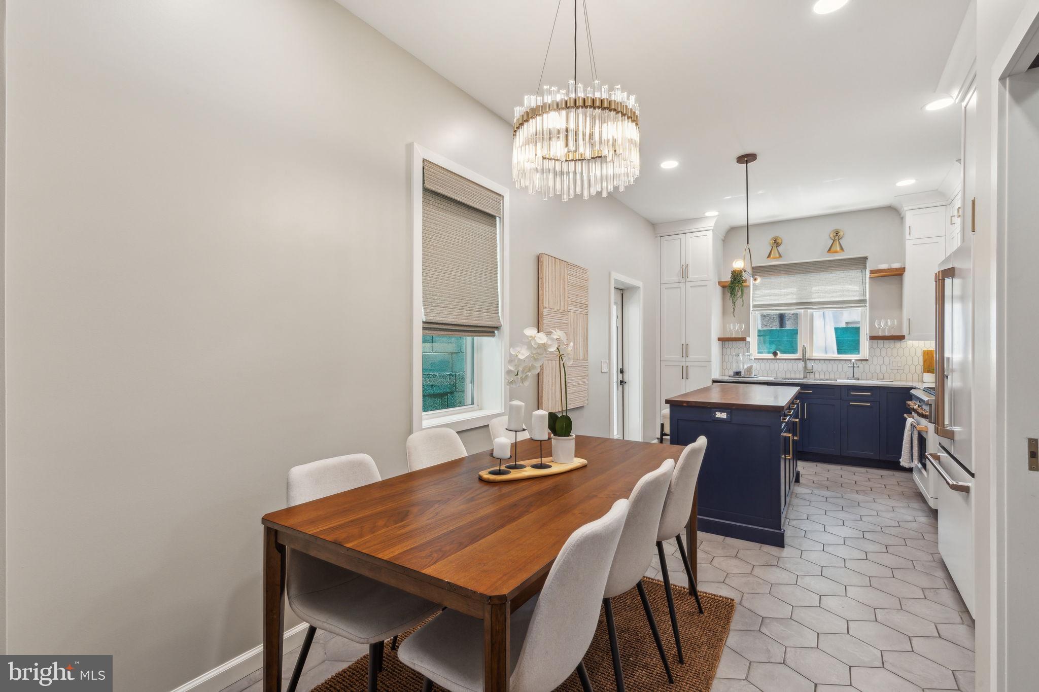 PASSYUNK SQUARE - Residential