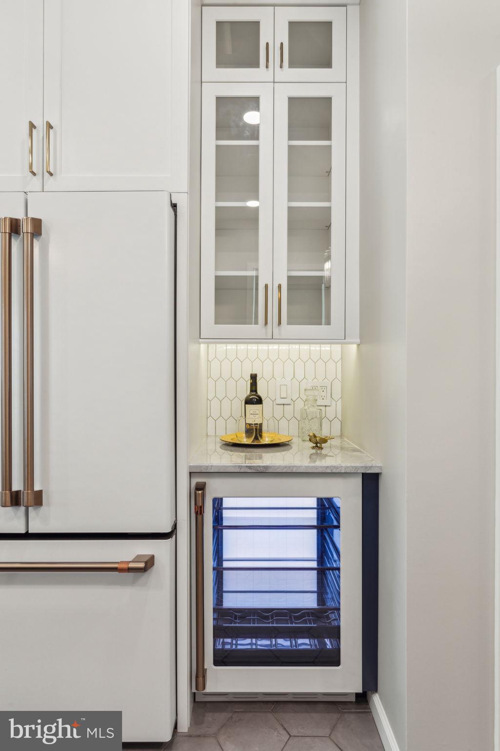 PASSYUNK SQUARE - Residential