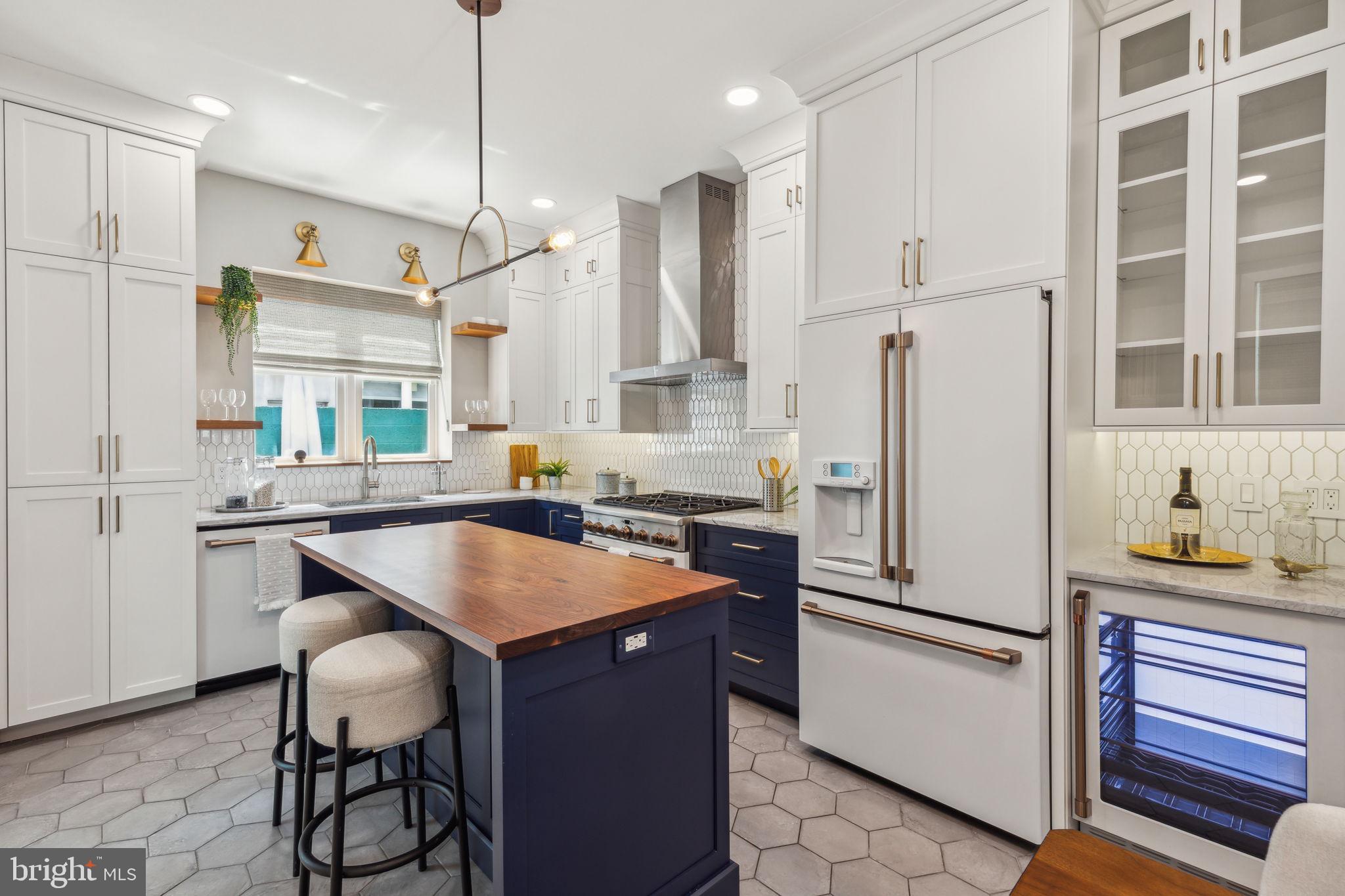 PASSYUNK SQUARE - Residential