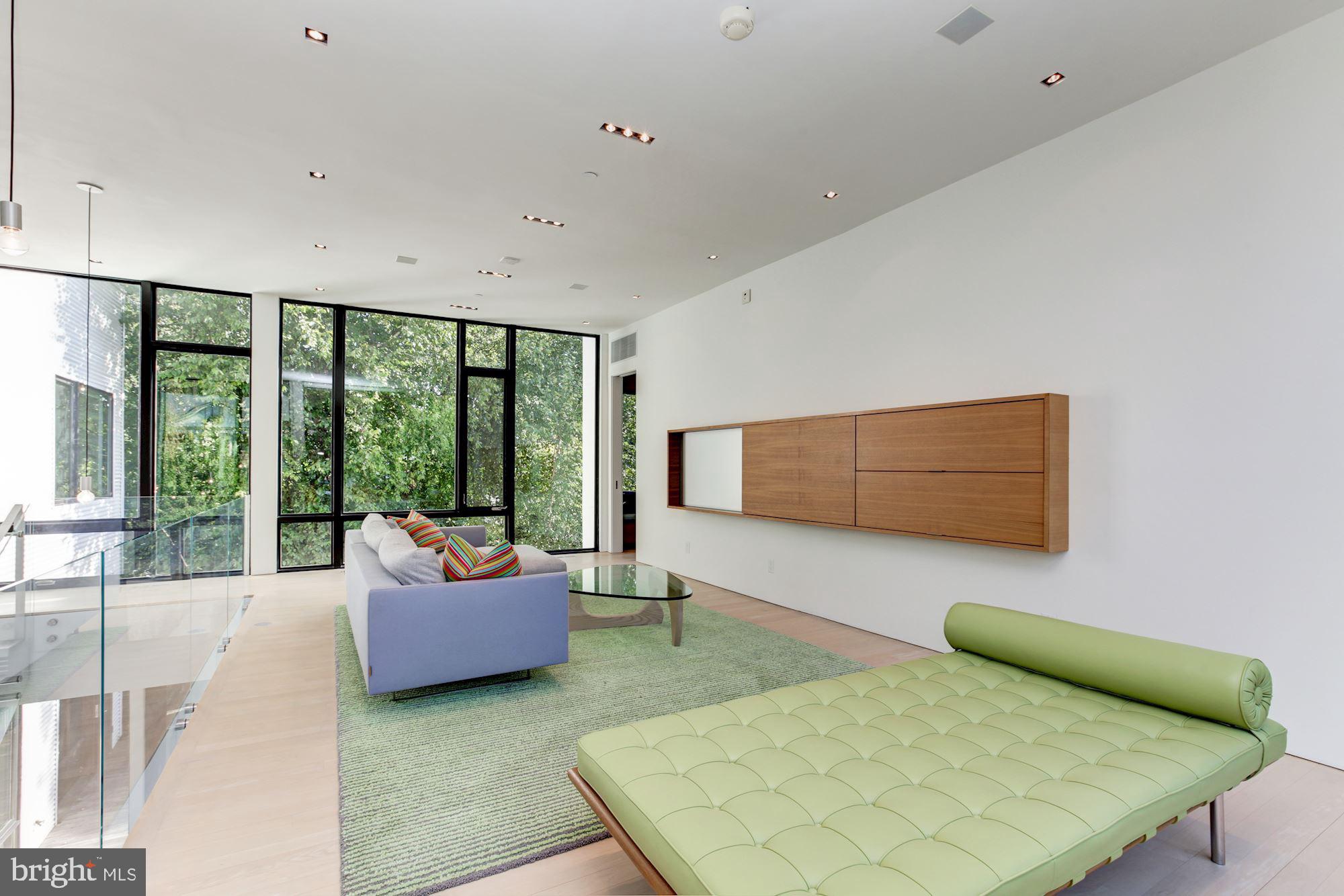 EDGEMOOR - Residential