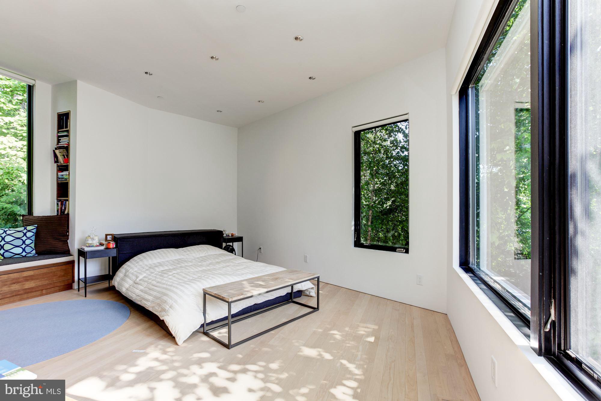 EDGEMOOR - Residential