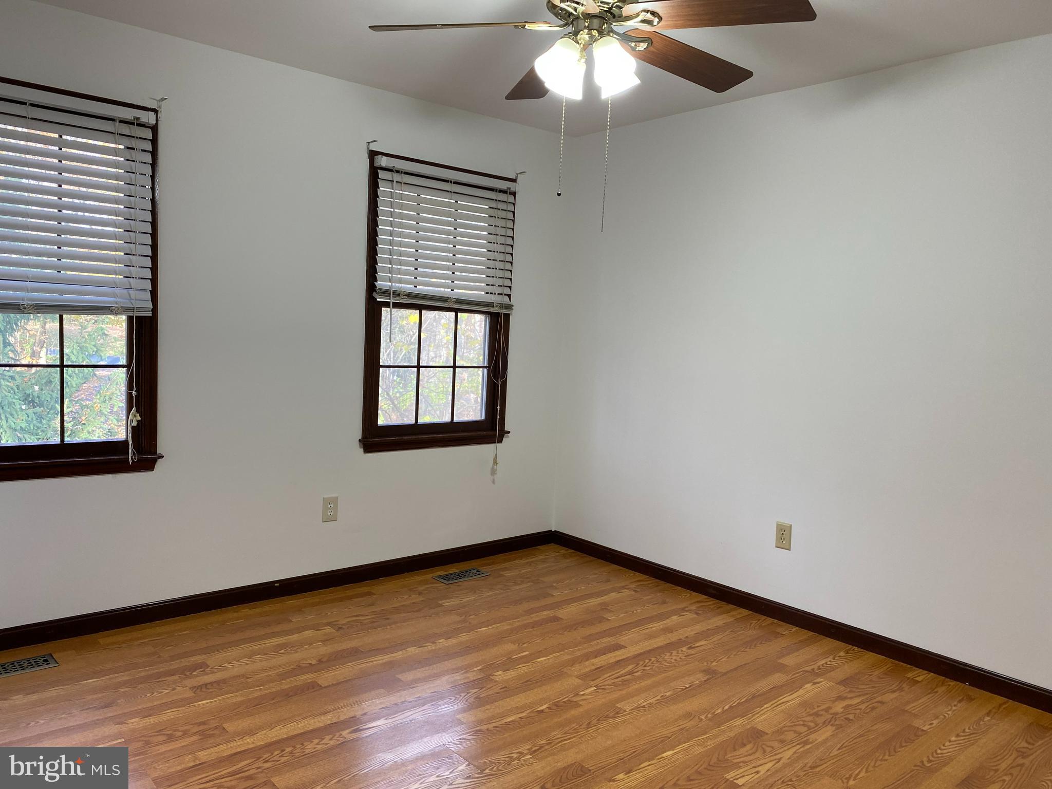 LINGANORE VIEW - Residential Lease