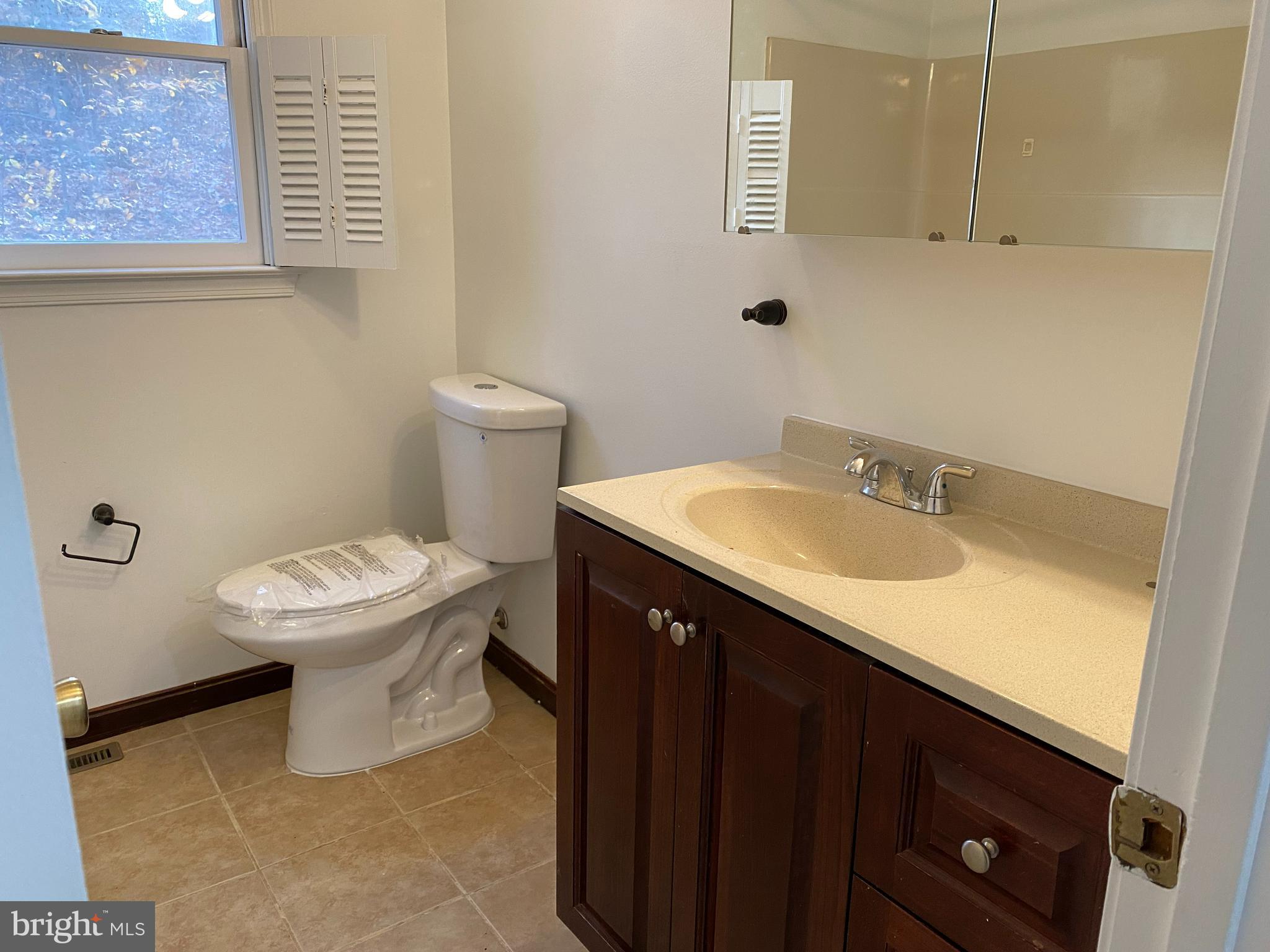 LINGANORE VIEW - Residential Lease