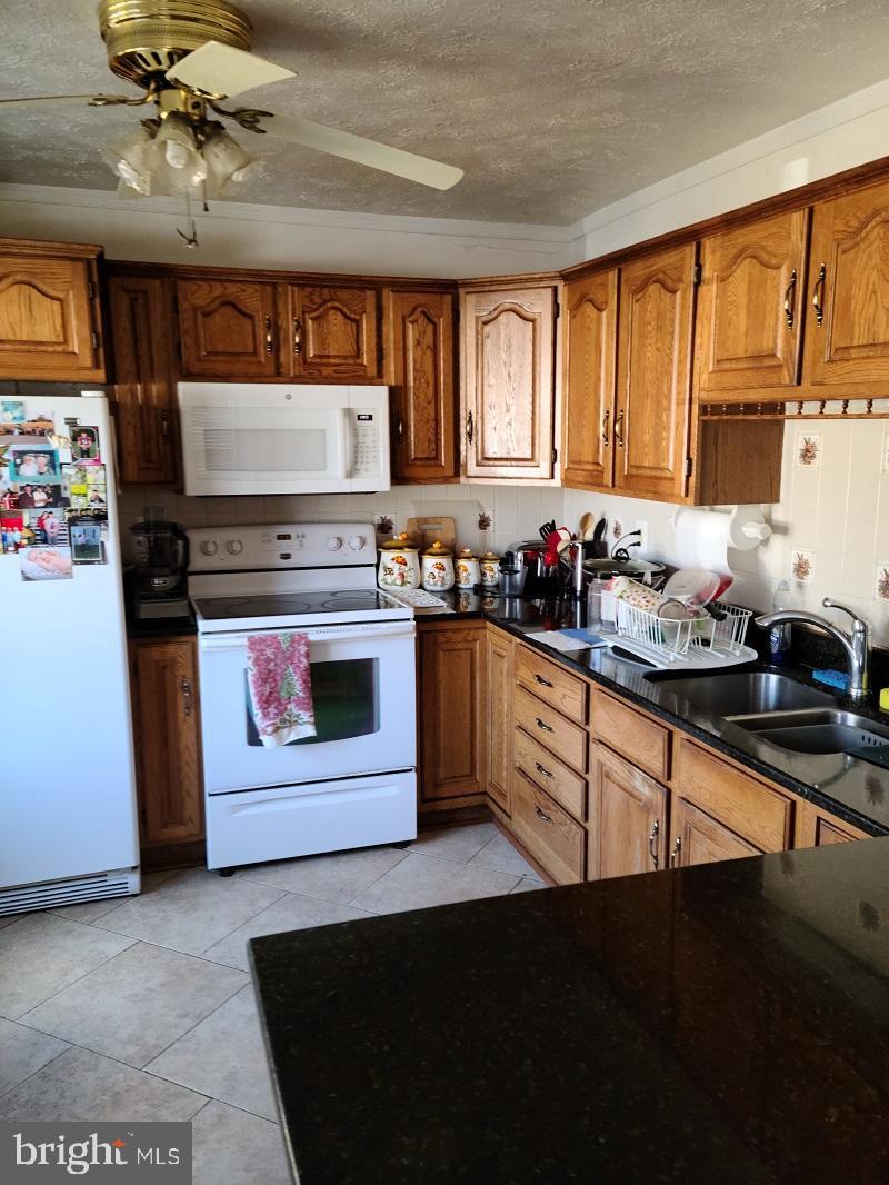 PEMBROOK - Residential