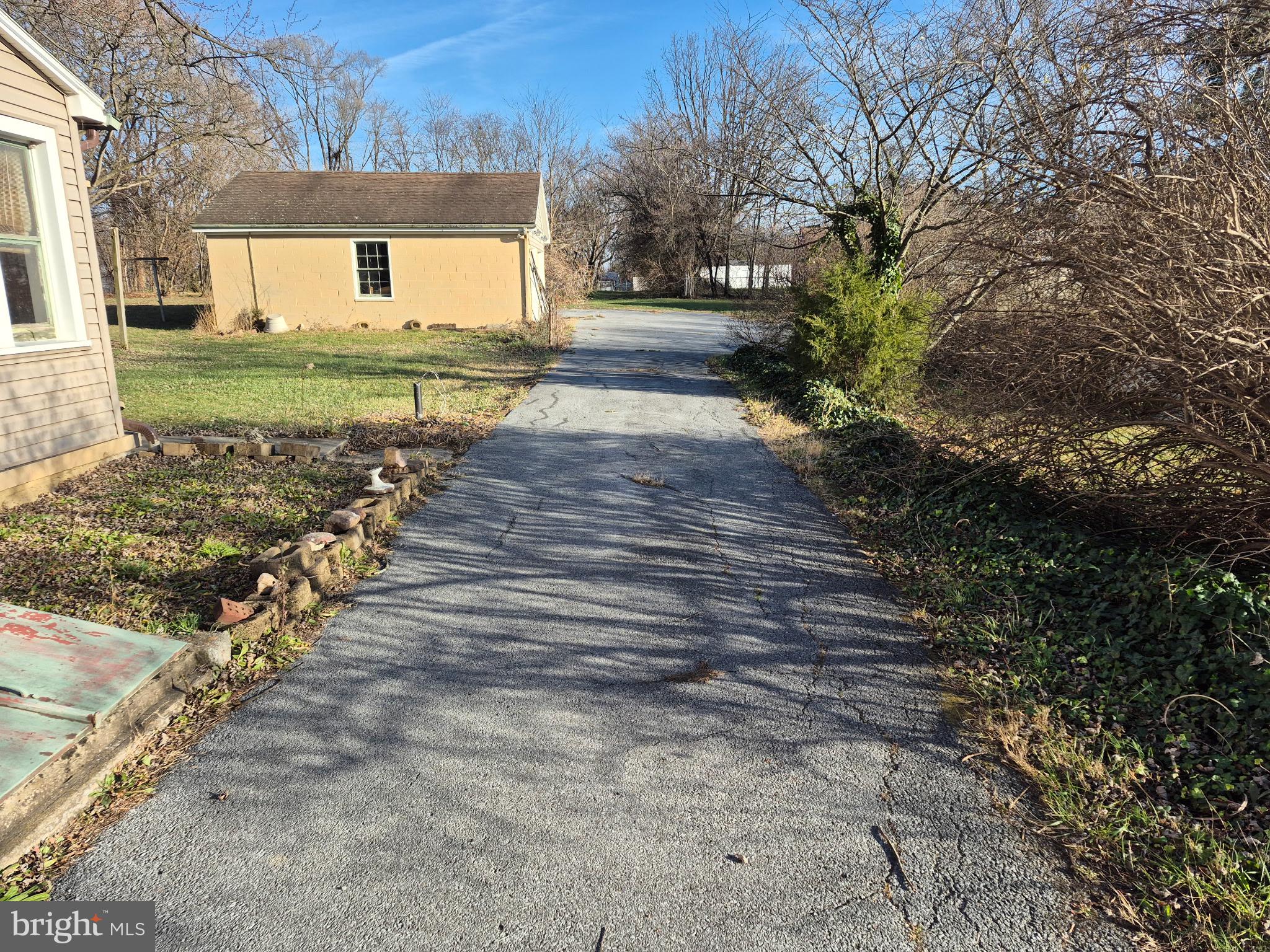 10167 WINCHESTER AVENUE