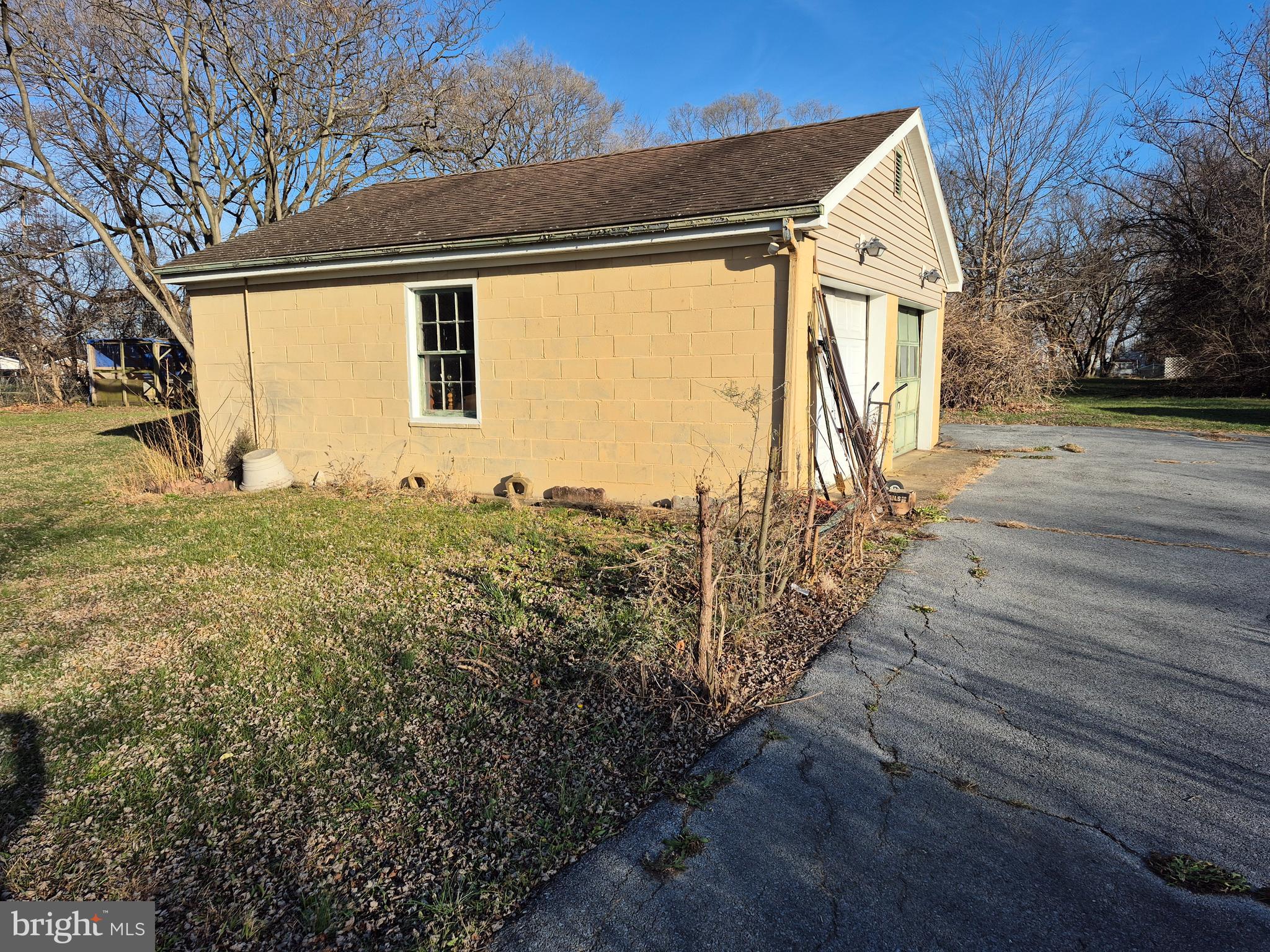 BUNKER HILL - Residential