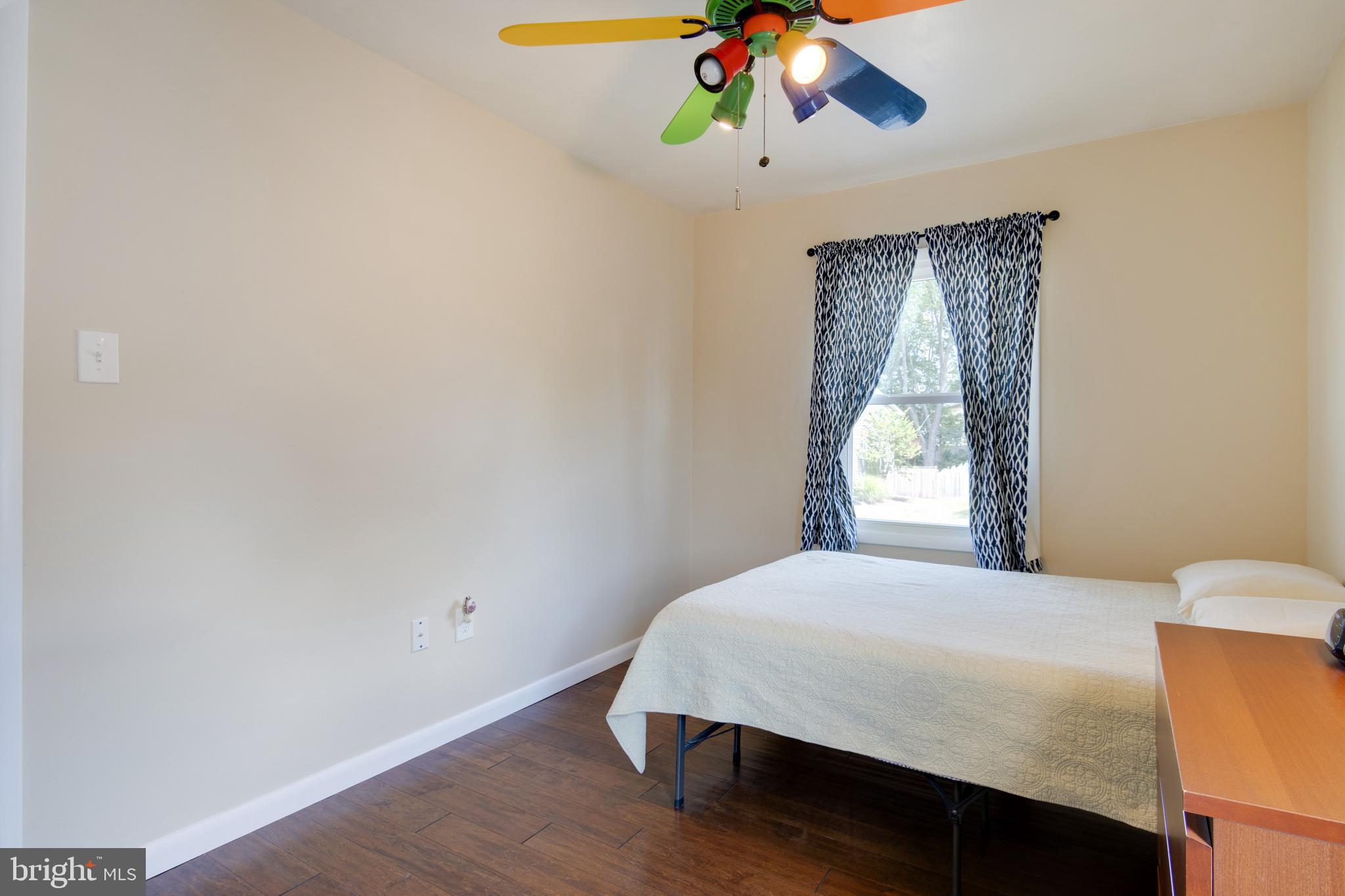 FOUR SEASONS ESTATES - Residential