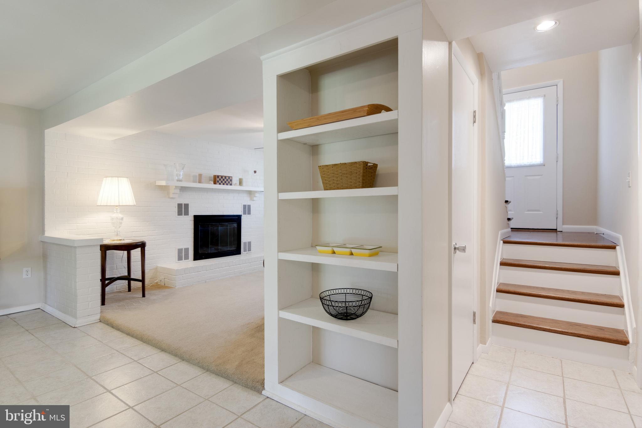 FOUR SEASONS ESTATES - Residential