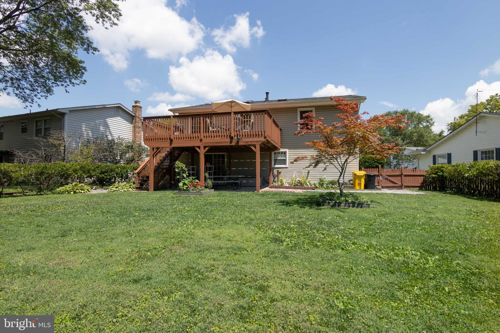 FOUR SEASONS ESTATES - Residential