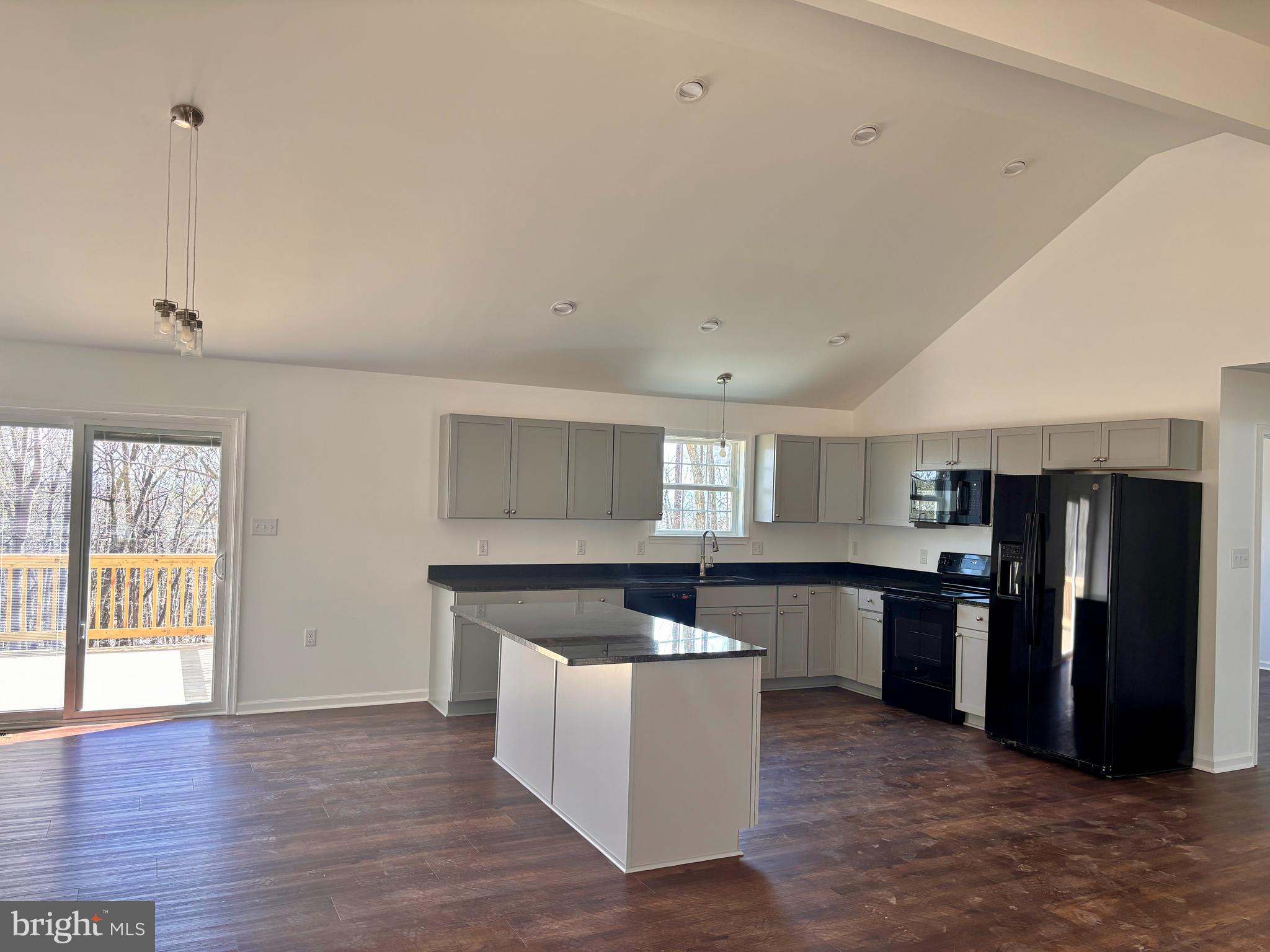 WILDE  ACRES - Residential