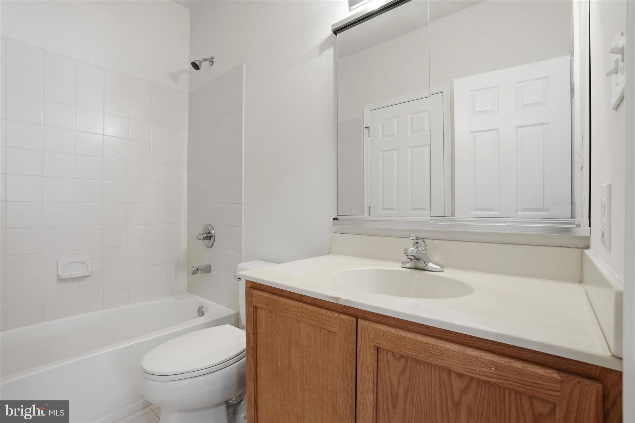 VILLAS AT PACKER PARK - Residential