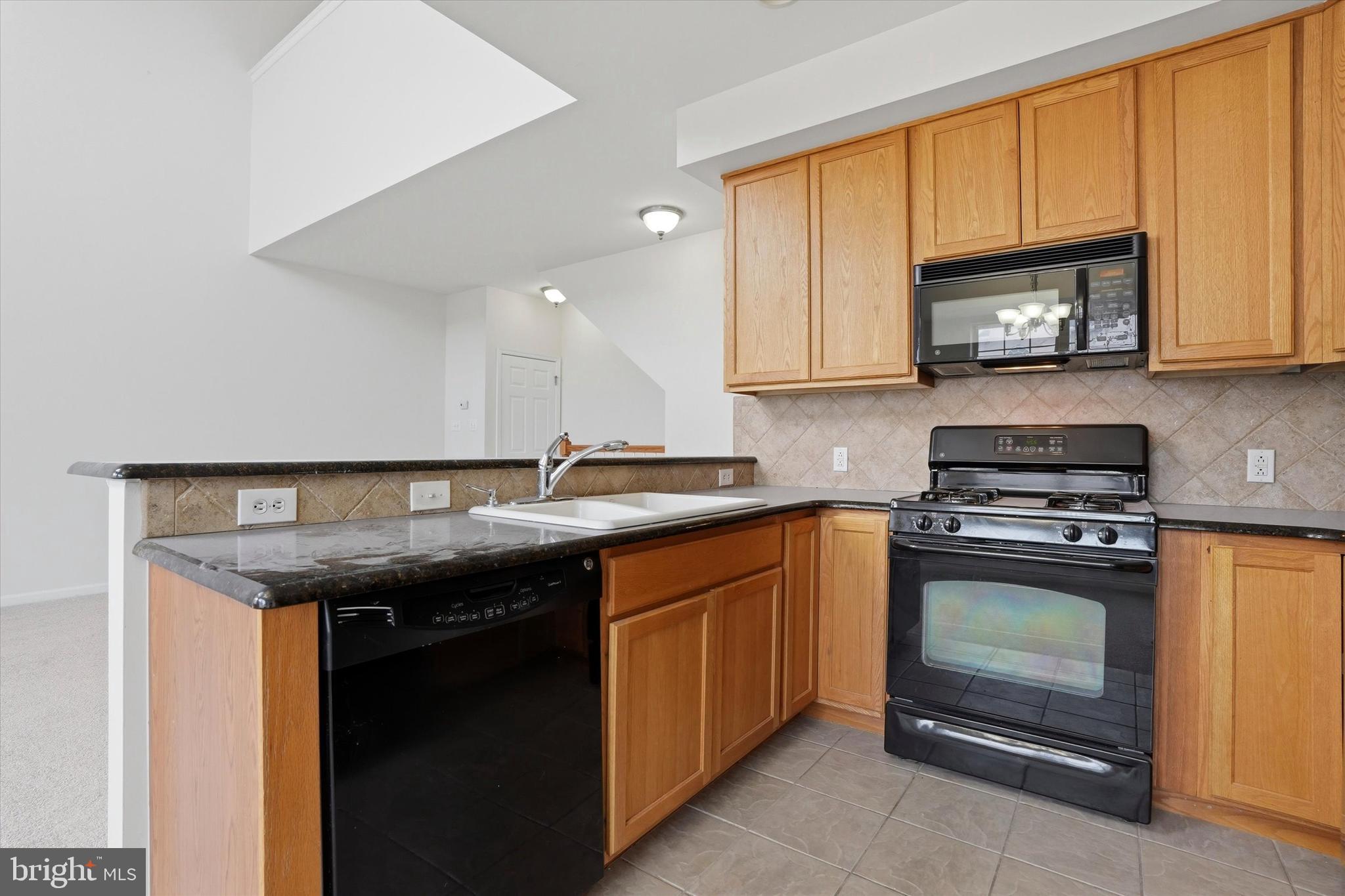 VILLAS AT PACKER PARK - Residential