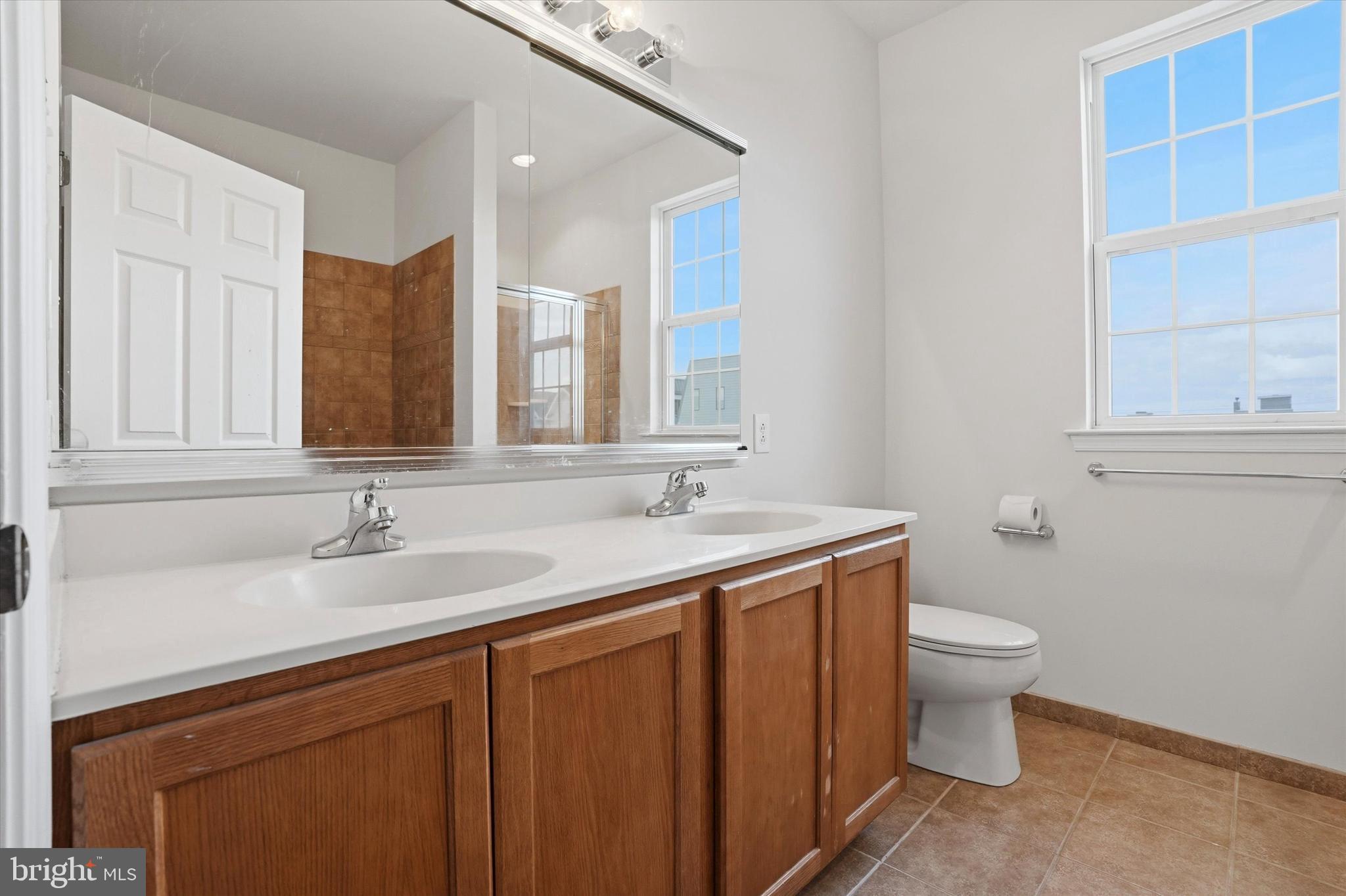 VILLAS AT PACKER PARK - Residential