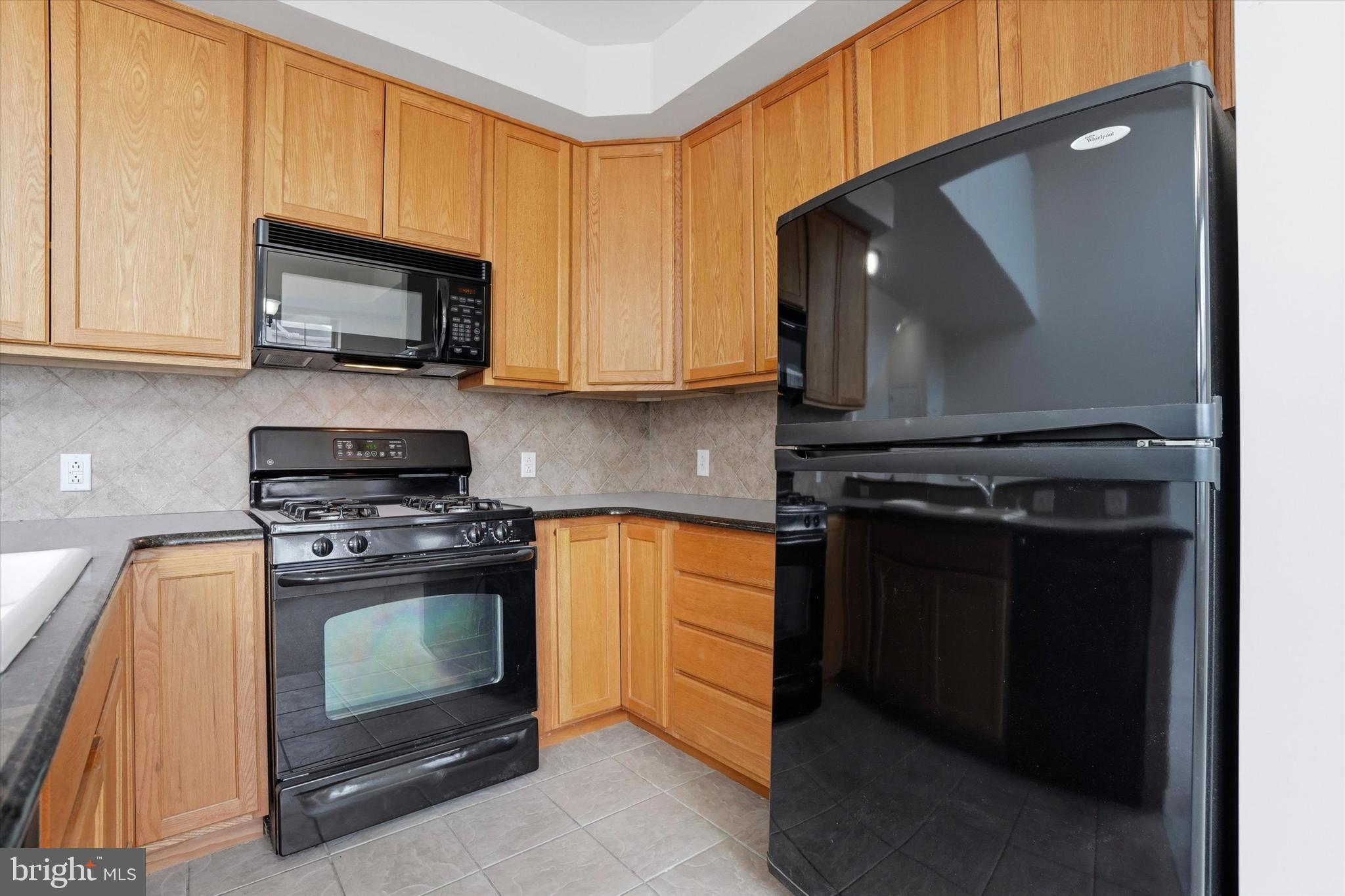VILLAS AT PACKER PARK - Residential