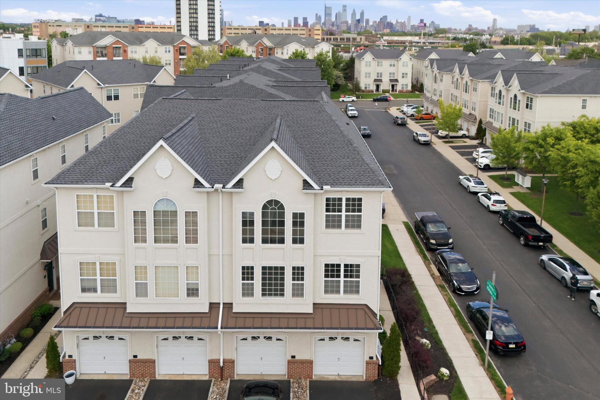 VILLAS AT PACKER PARK - Residential