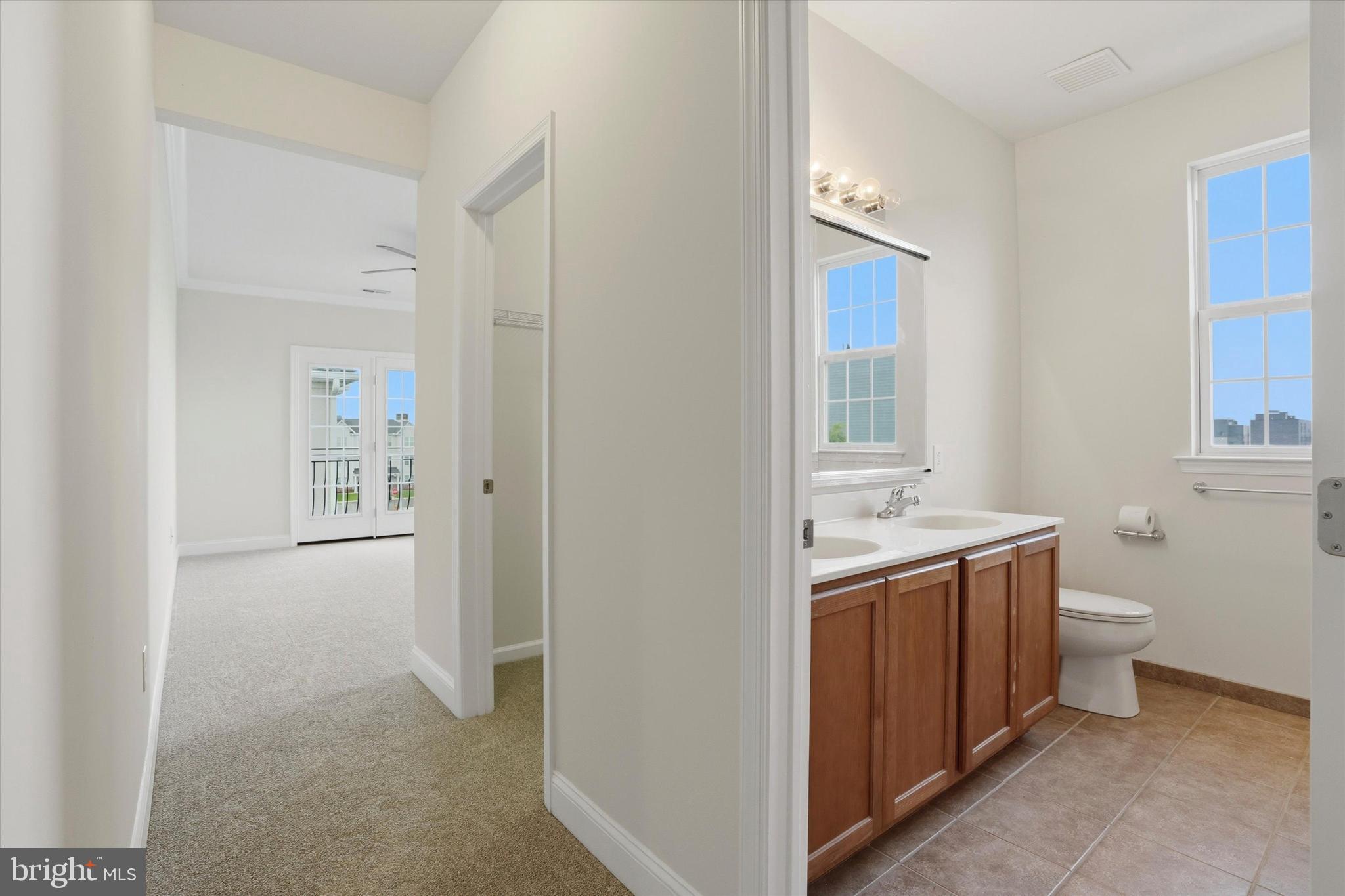 VILLAS AT PACKER PARK - Residential