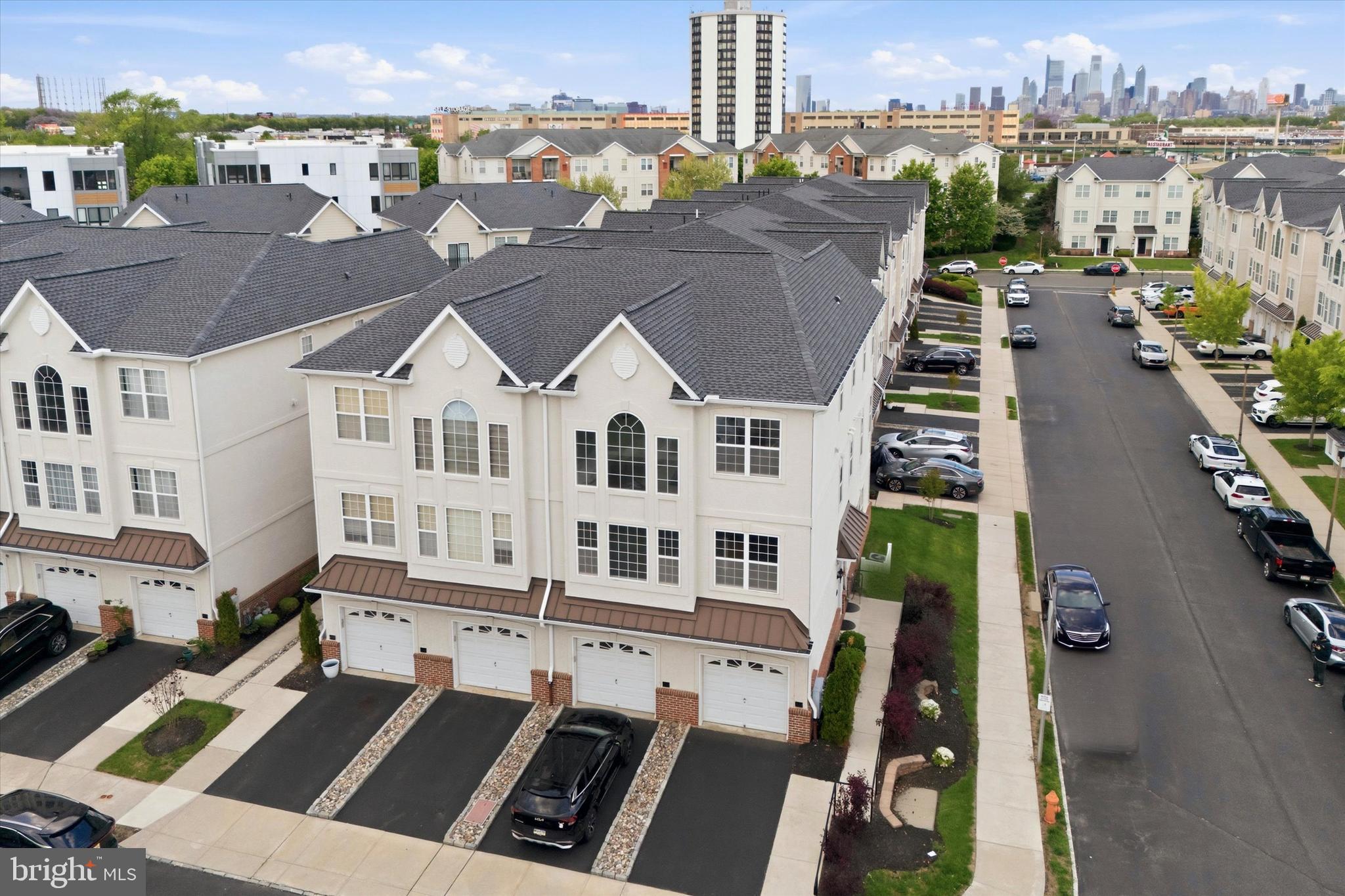 VILLAS AT PACKER PARK - Residential