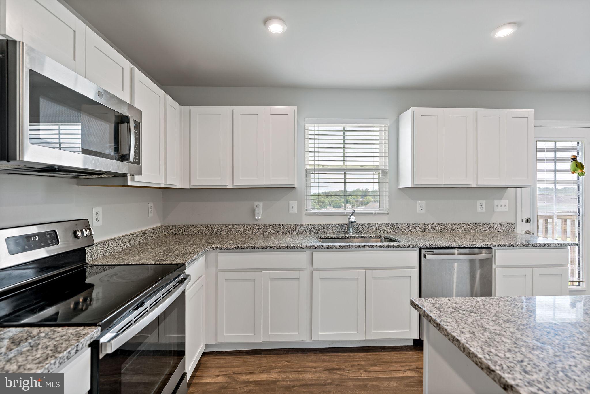 STONECREST - Residential