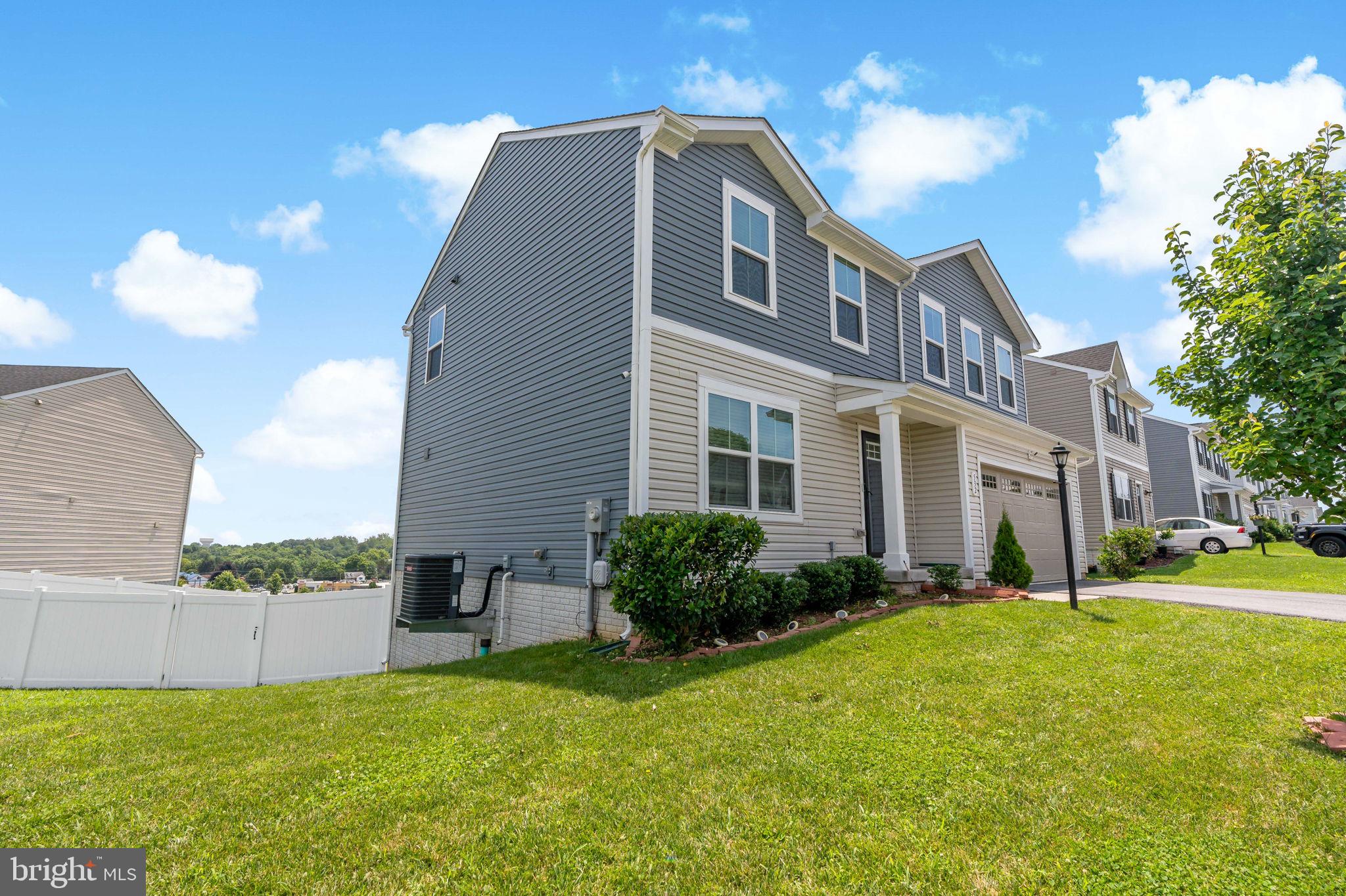 STONECREST - Residential