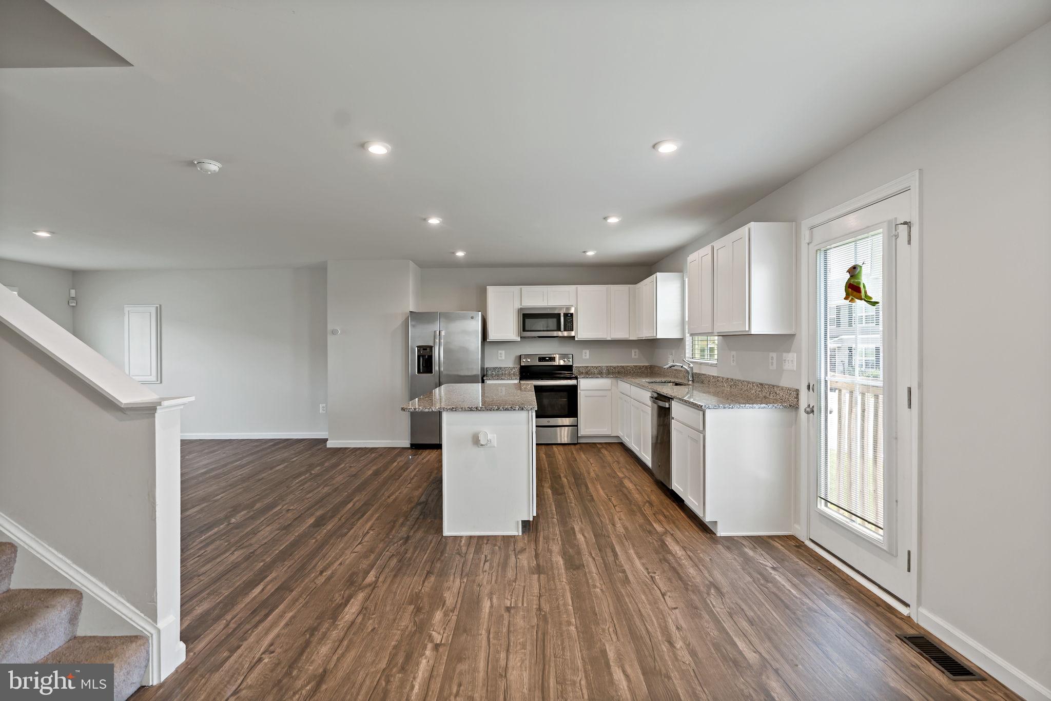 STONECREST - Residential