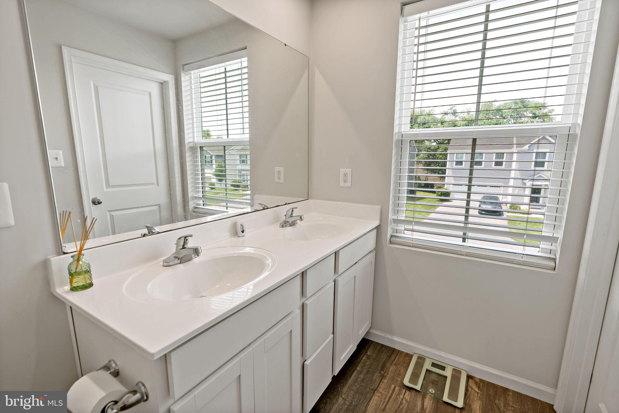 STONECREST - Residential