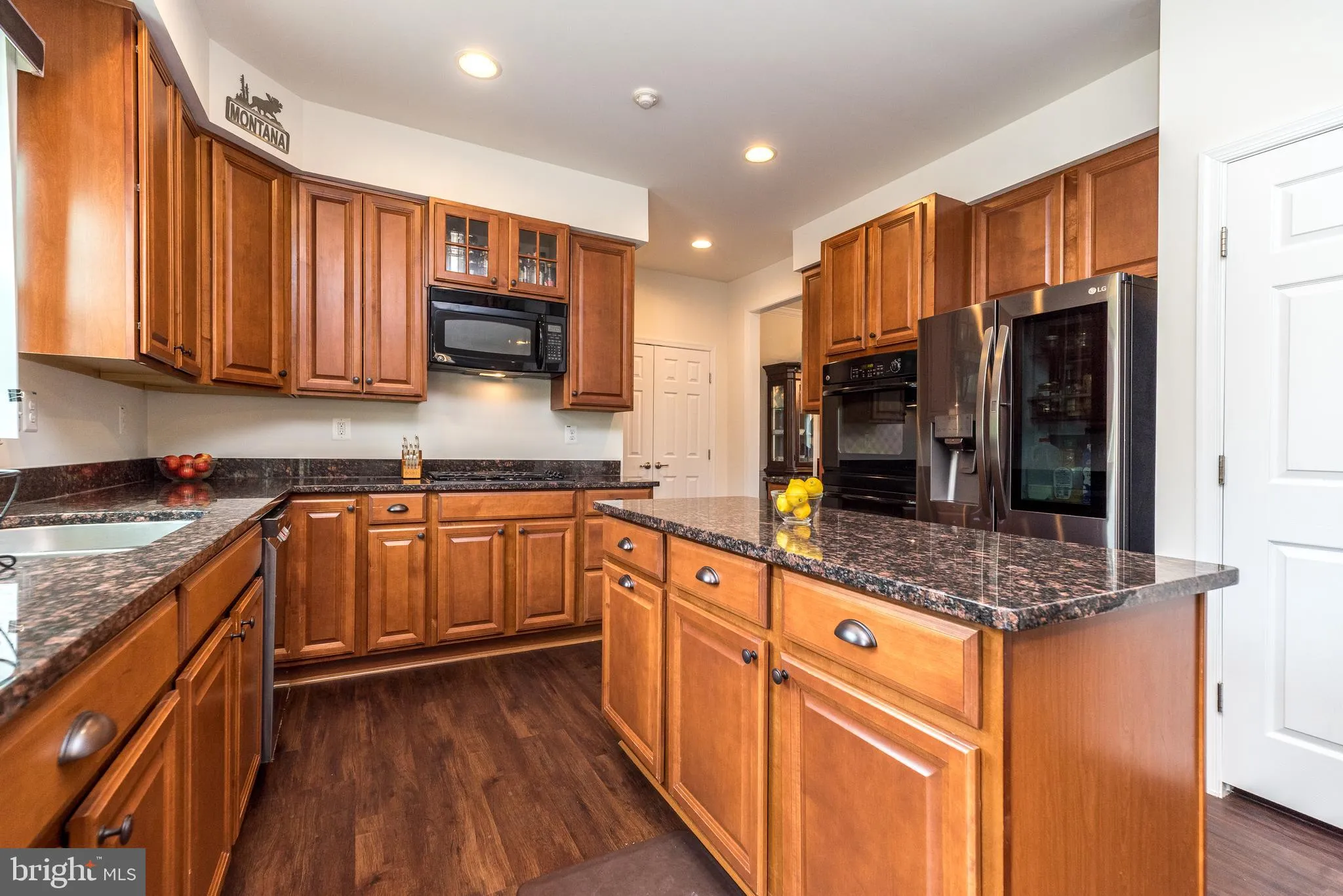 Chalfont, Pennsylvania 18914, United States, 4 Bedrooms Bedrooms, ,3 BathroomsBathrooms,Residential,Contingent,107094