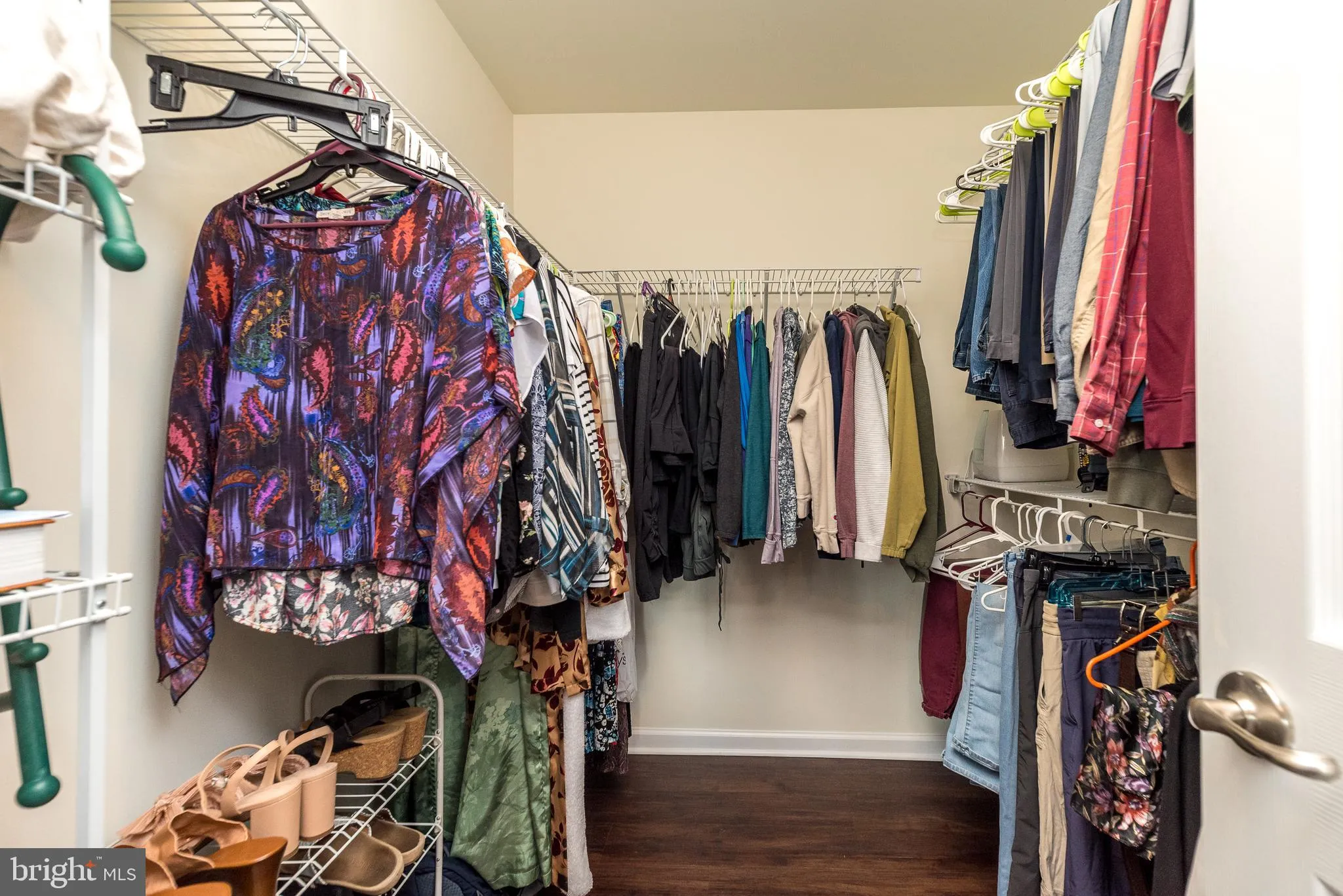 Chalfont, Pennsylvania 18914, United States, 4 Bedrooms Bedrooms, ,3 BathroomsBathrooms,Residential,Contingent,107094