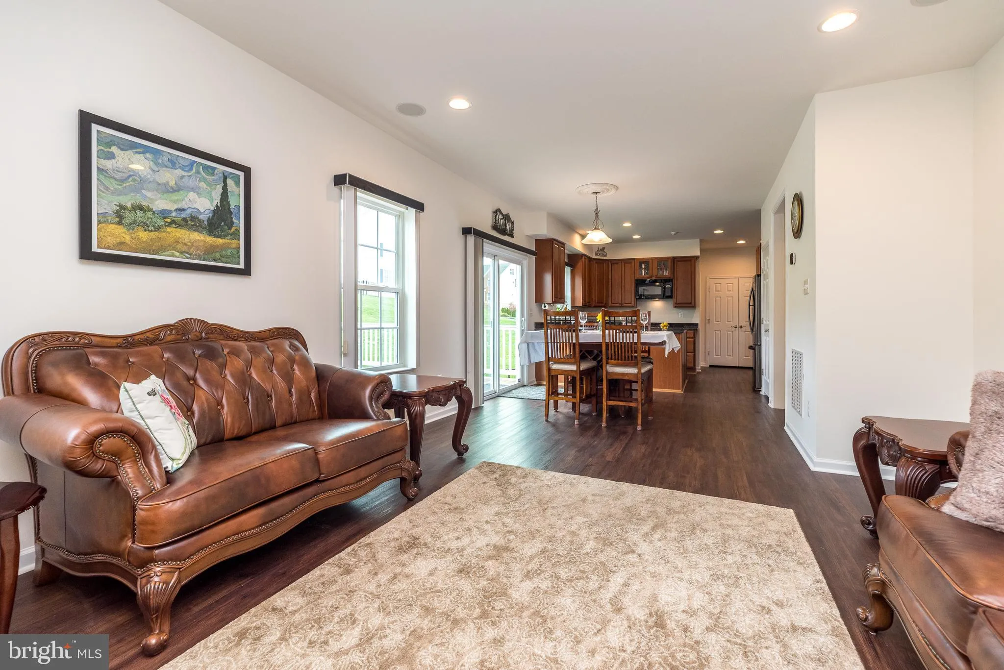 Chalfont, Pennsylvania 18914, United States, 4 Bedrooms Bedrooms, ,3 BathroomsBathrooms,Residential,Contingent,107094