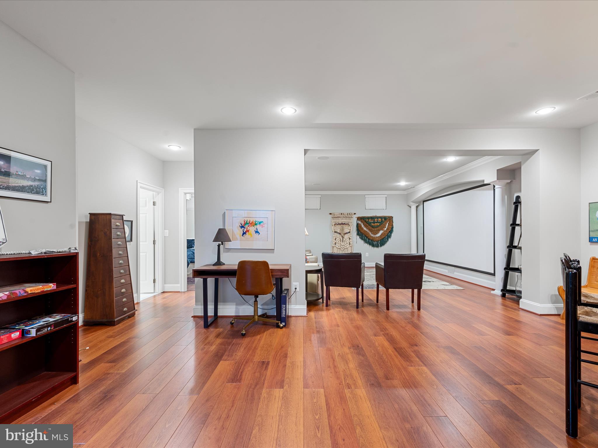 RIVER CREEK - Residential