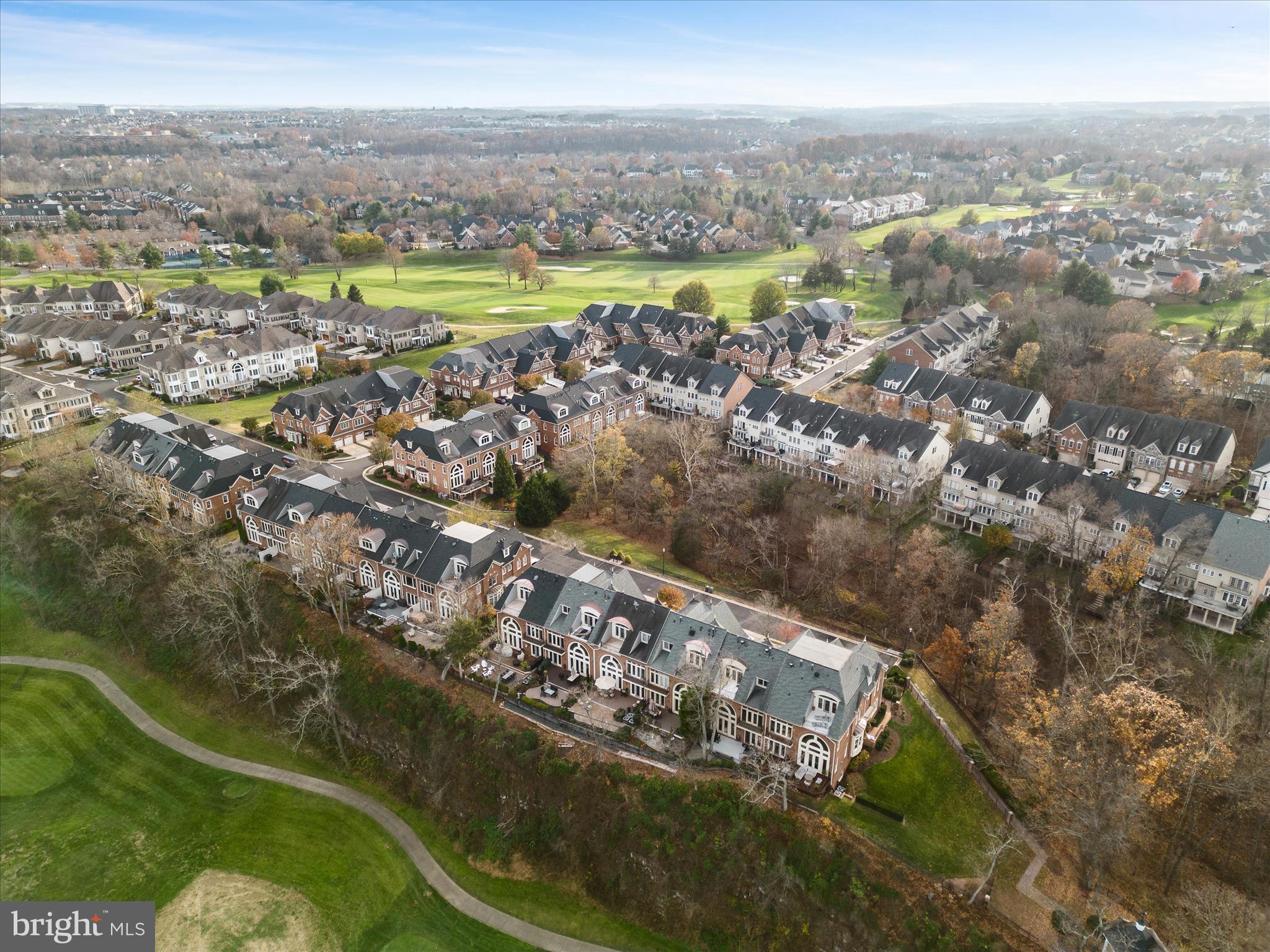 RIVER CREEK - Residential