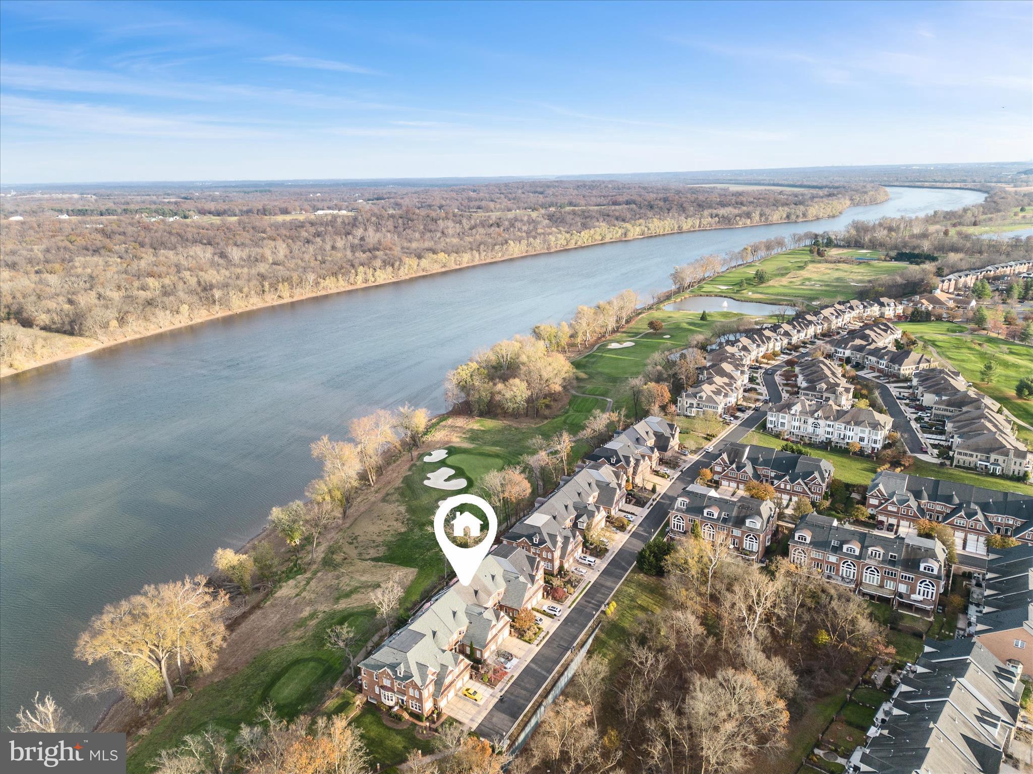 RIVER CREEK - Residential