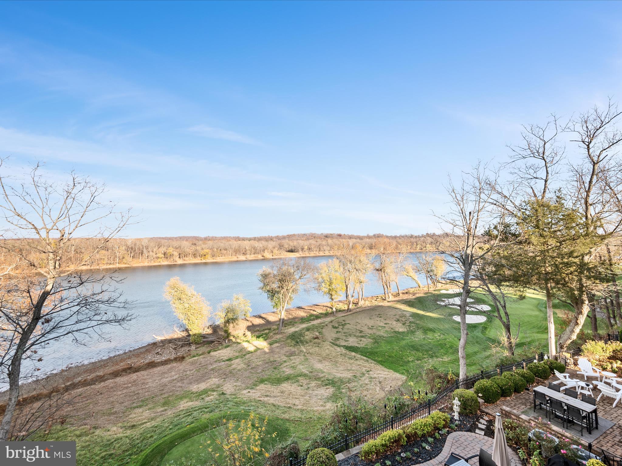 RIVER CREEK - Residential