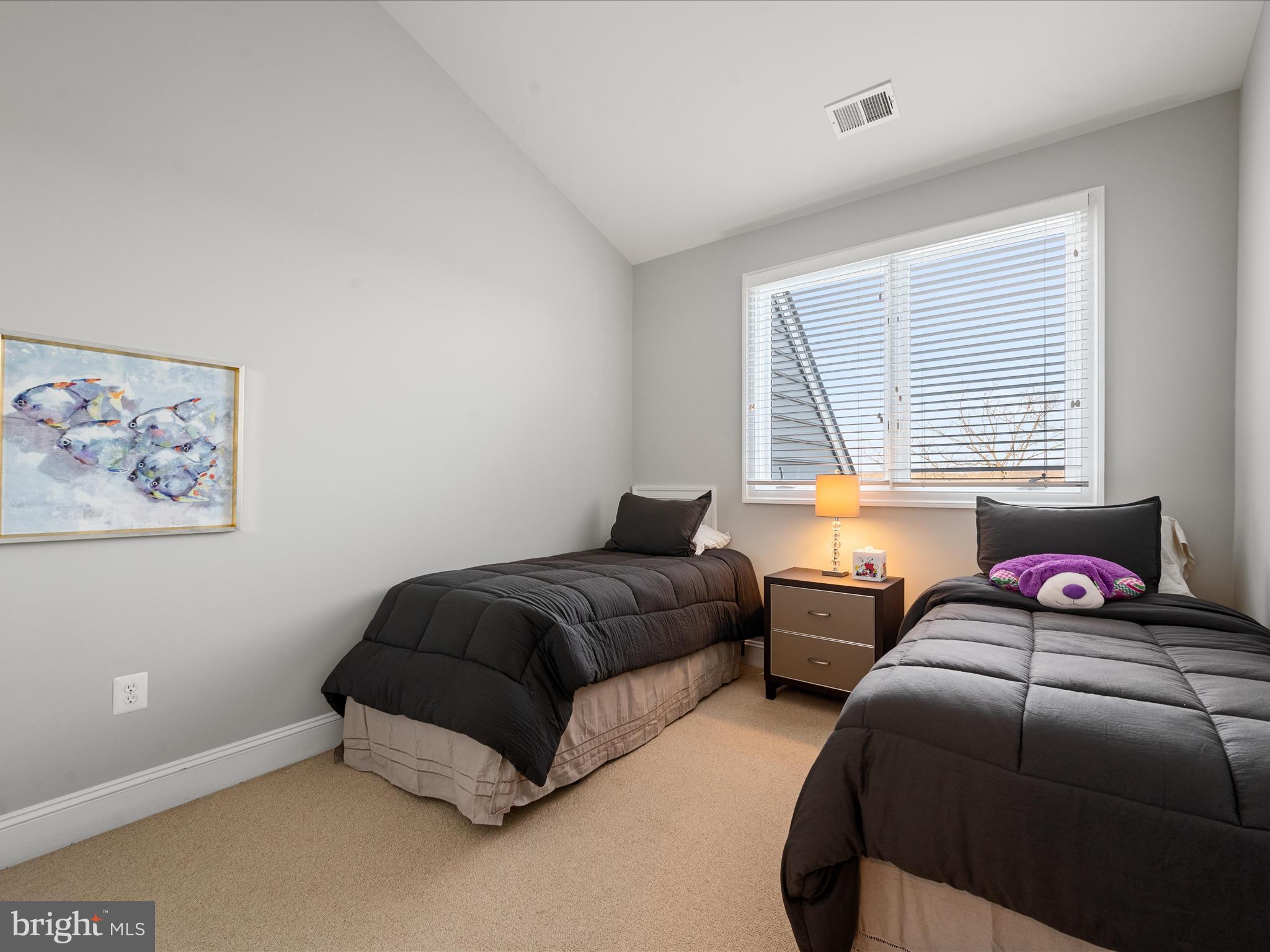 RIVER CREEK - Residential