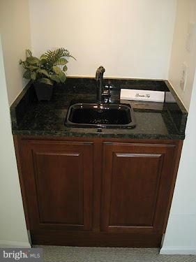 HUNTINGTON AT MT VERNON - Residential Lease