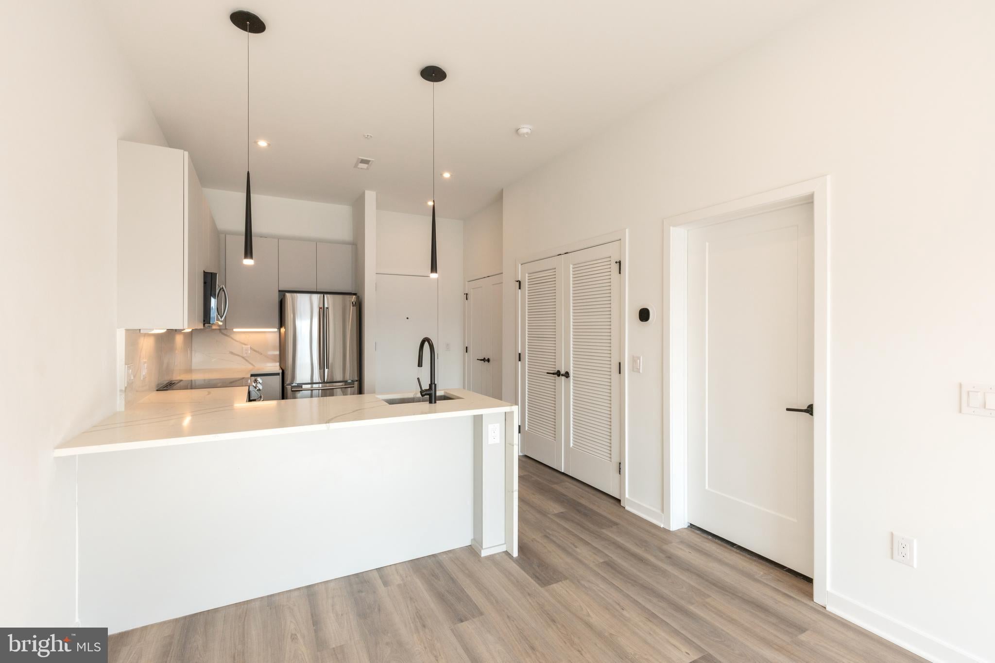 3120 W JEFFERSON STREET 507