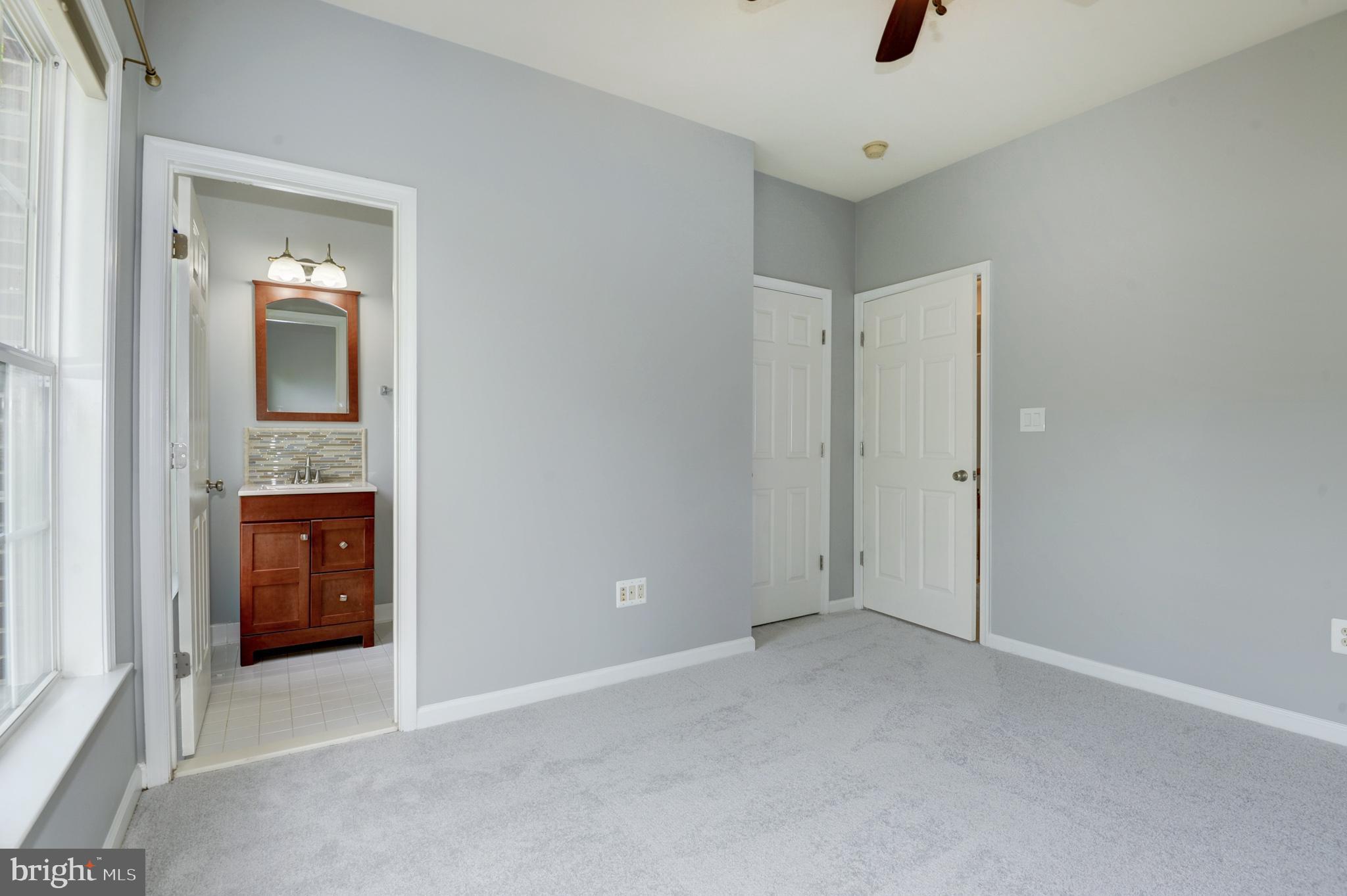 RIDGE TOP - Residential