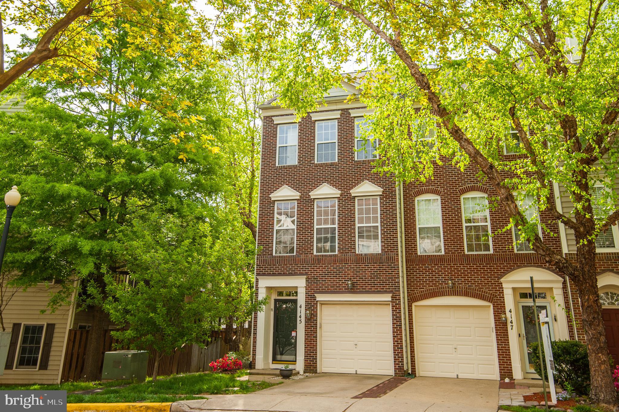 RIDGE TOP - Residential