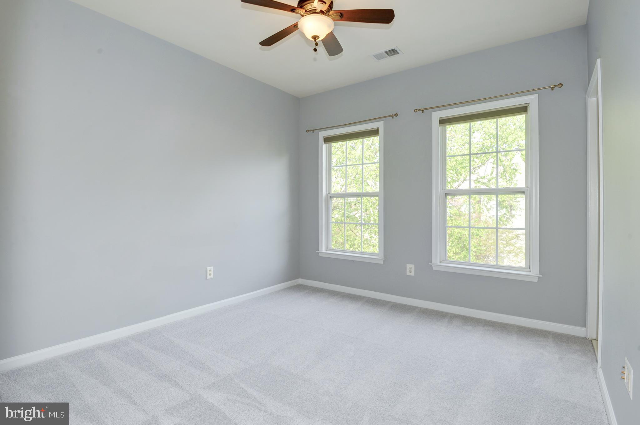 RIDGE TOP - Residential