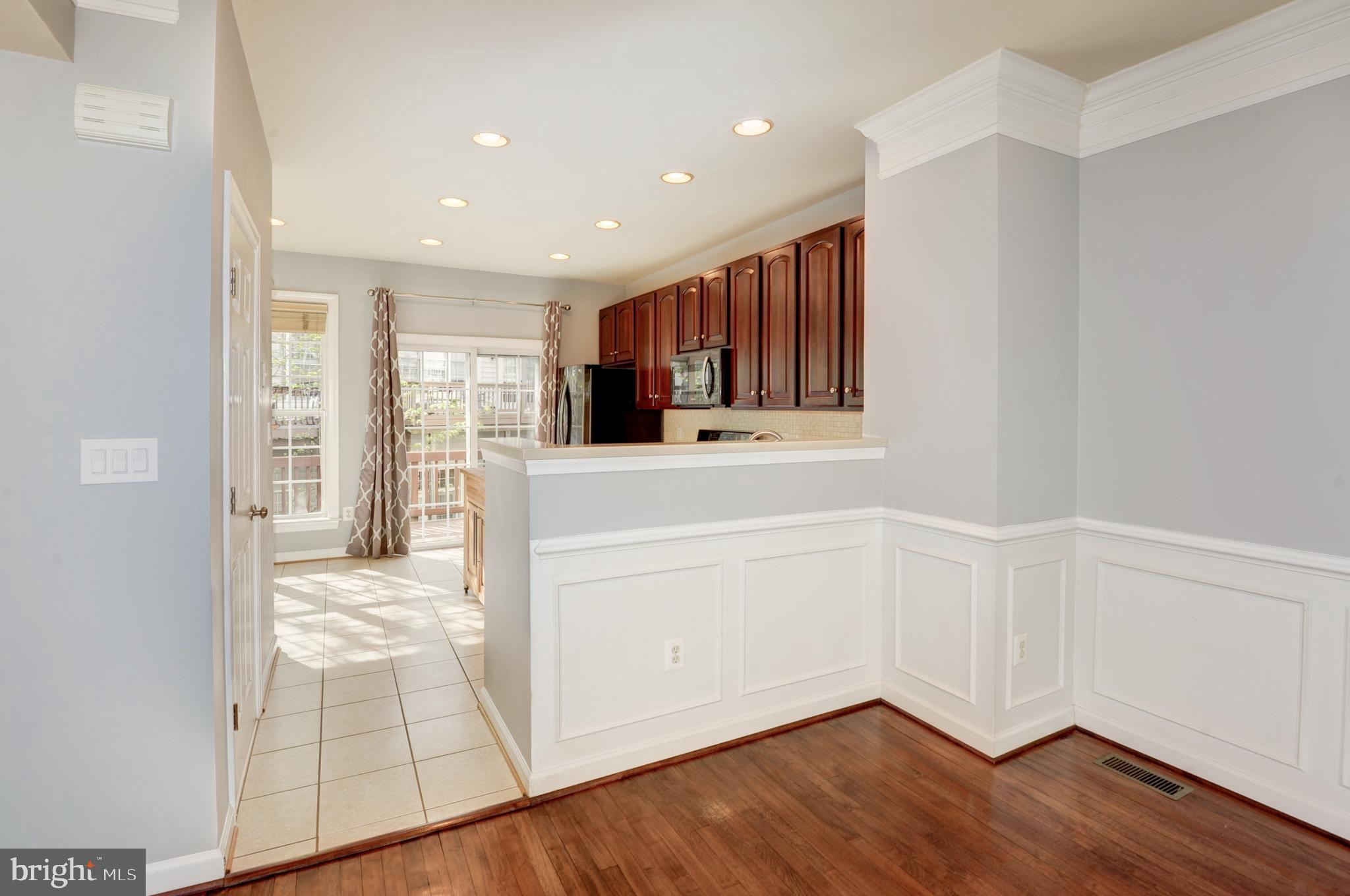 RIDGE TOP - Residential