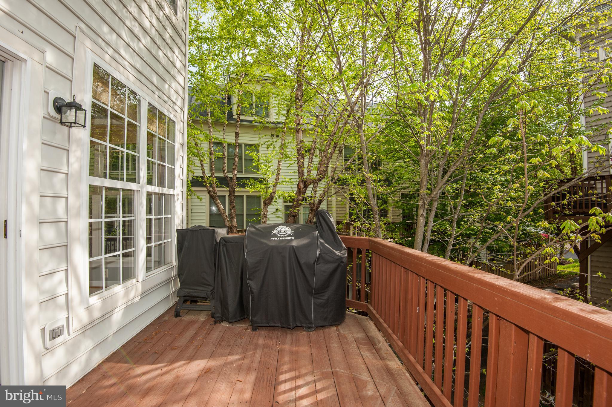 RIDGE TOP - Residential