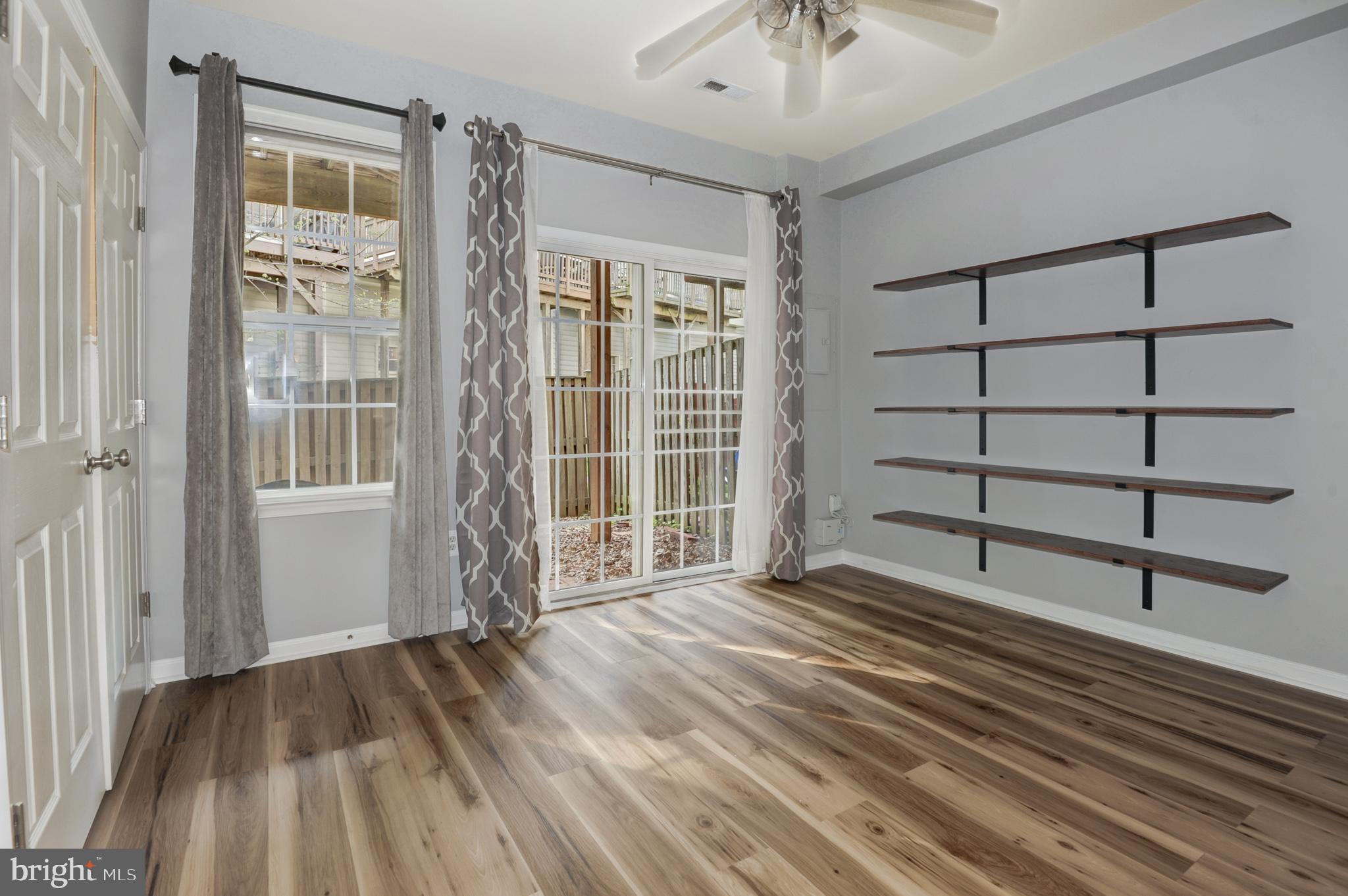 RIDGE TOP - Residential