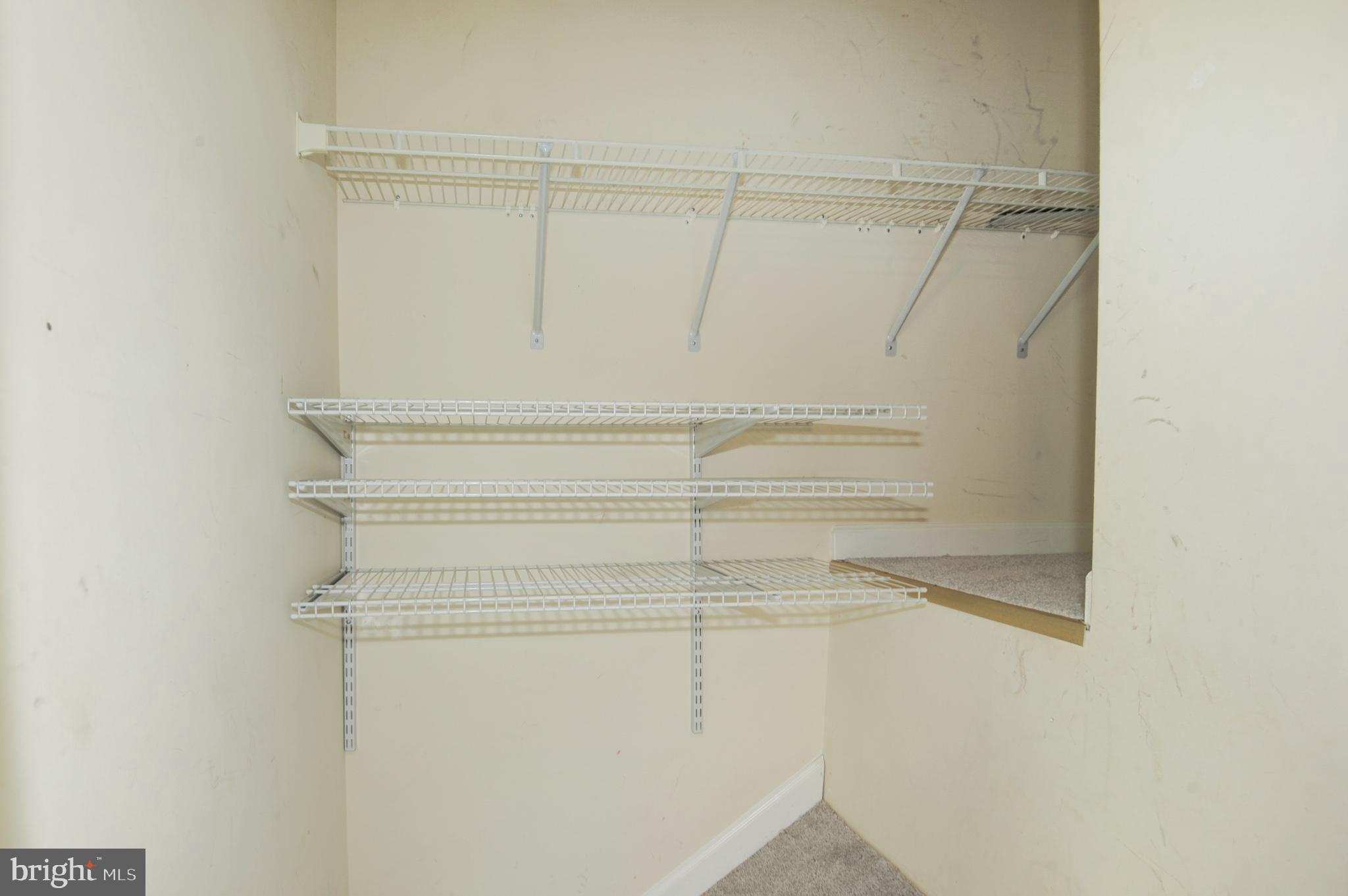 RIDGE TOP - Residential