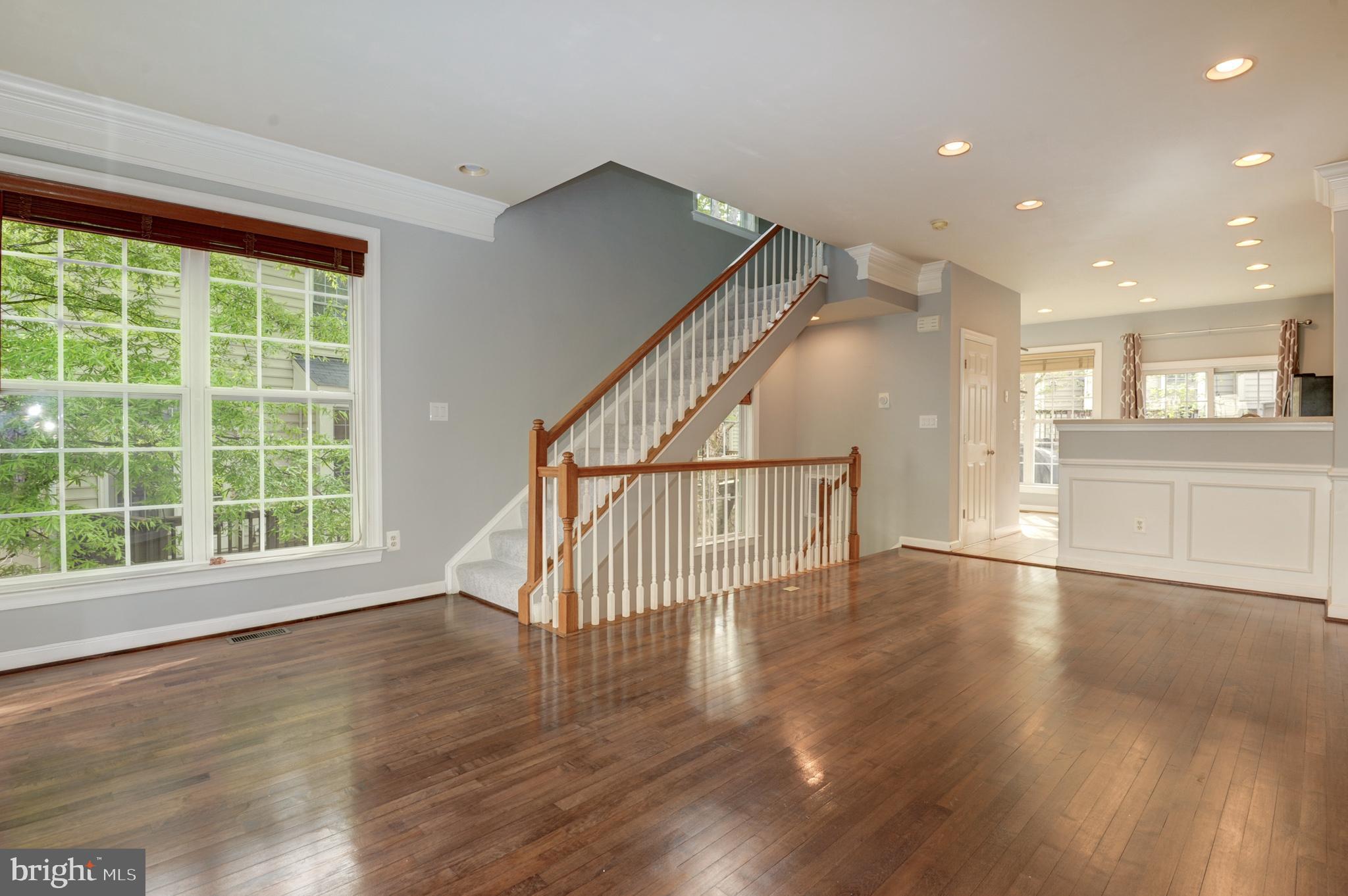 RIDGE TOP - Residential