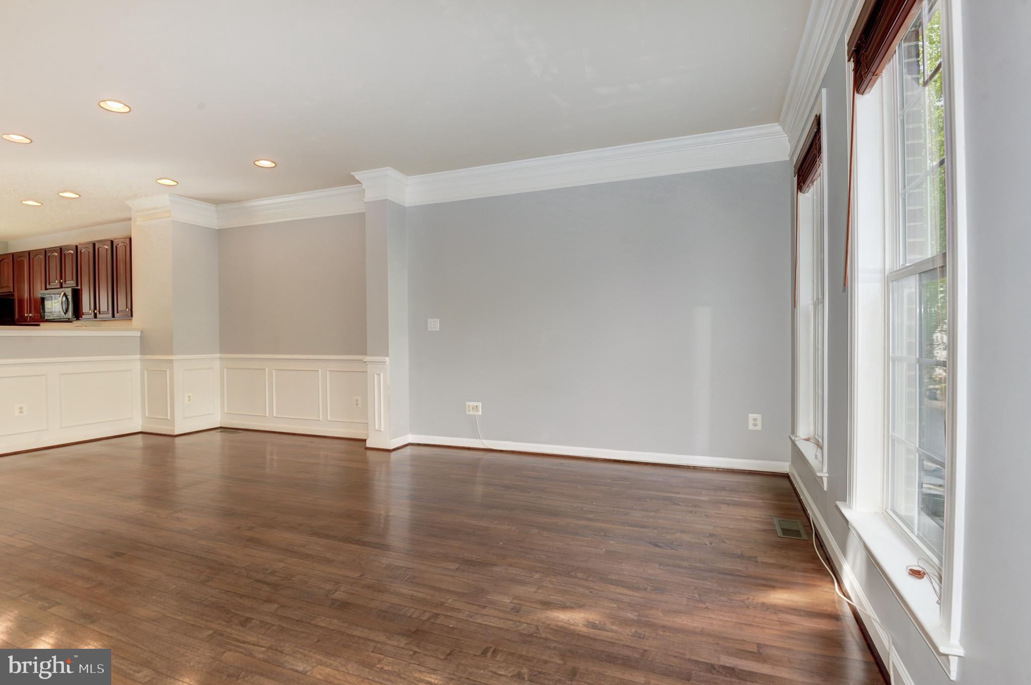 RIDGE TOP - Residential