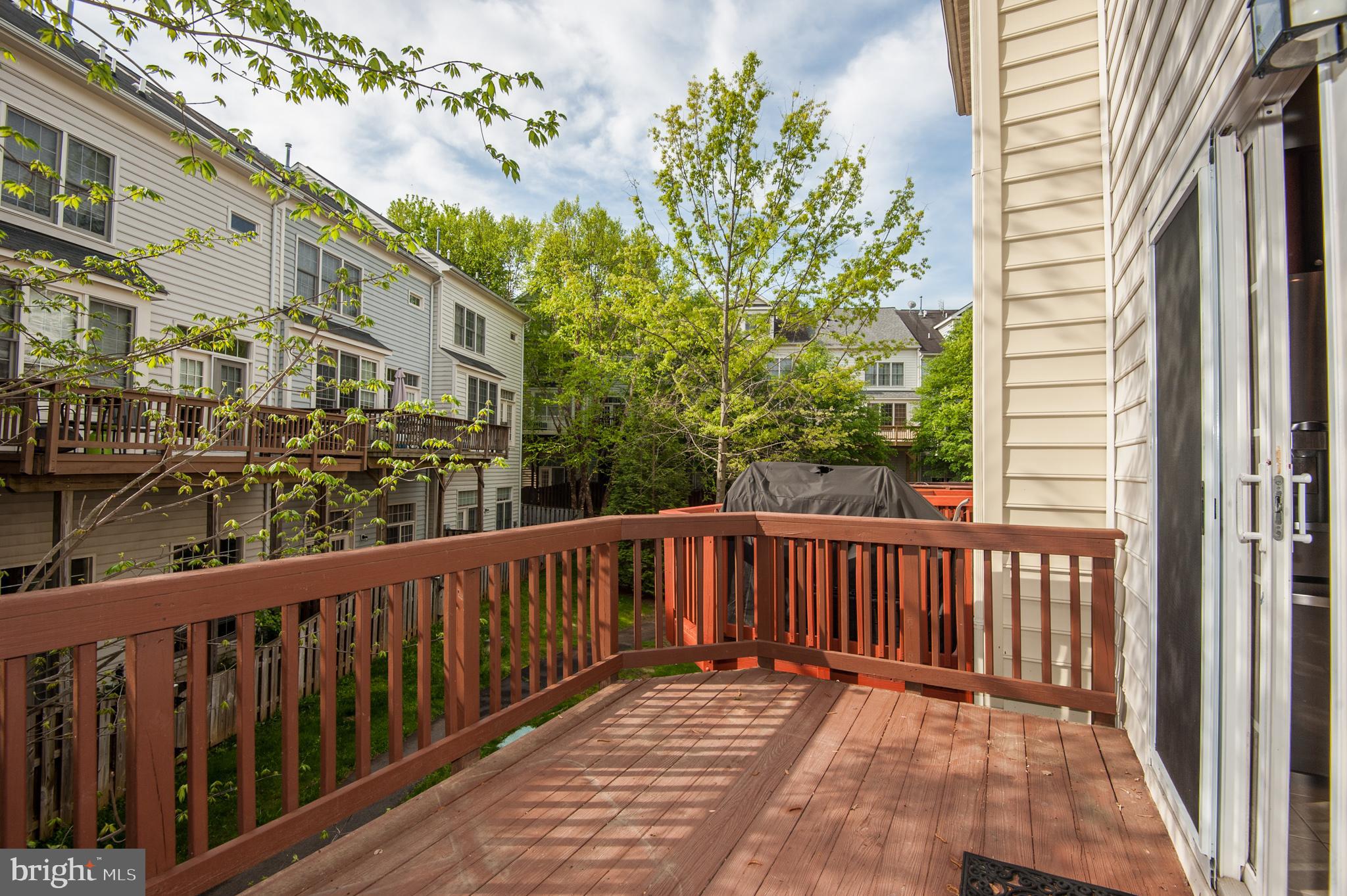 RIDGE TOP - Residential